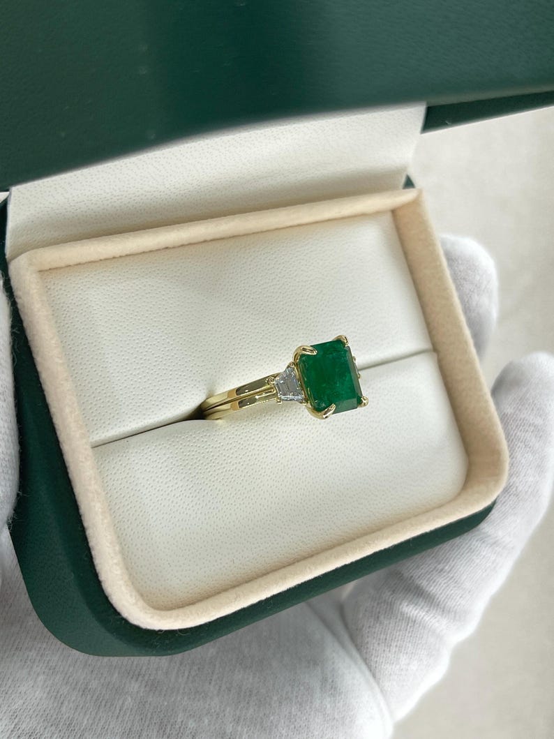 4.0tcw 14K Gold Dark Green Emerald & Diamond 2-in-1 Convertible Three Stone Ring for Engagement, Wedding & Anniversary - Elegant Jewelry Gift for Her