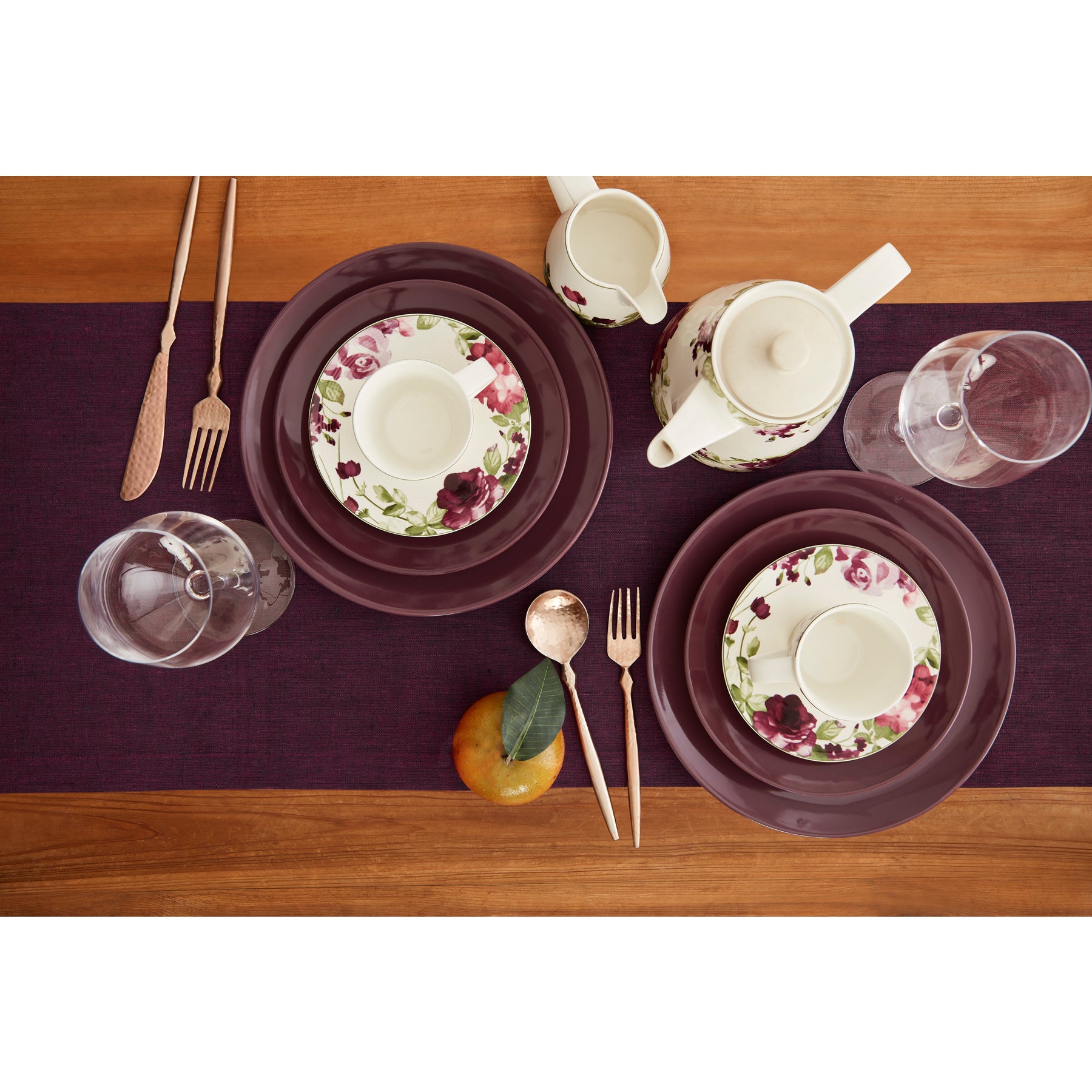 Elegant Athena Table Runner - Premium Dining Table Decor for Weddings, Holidays & Special Occasions