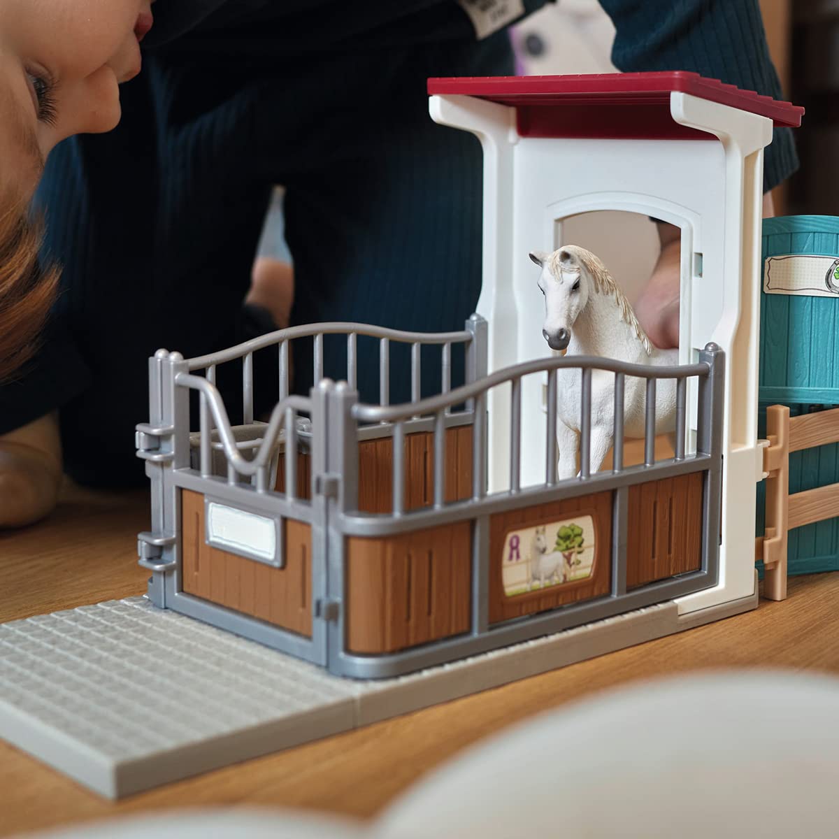 Schleich Horse Club - 21PC Stall Extension Playset with White Mare & Accessories - Realistic Stable Toy Set for Kids Ages 5+ - Interactive Horse Figure for Boys & Girls - Perfect for Imaginative Play, Farm Adventures & Collectible Displays (Model 42569)