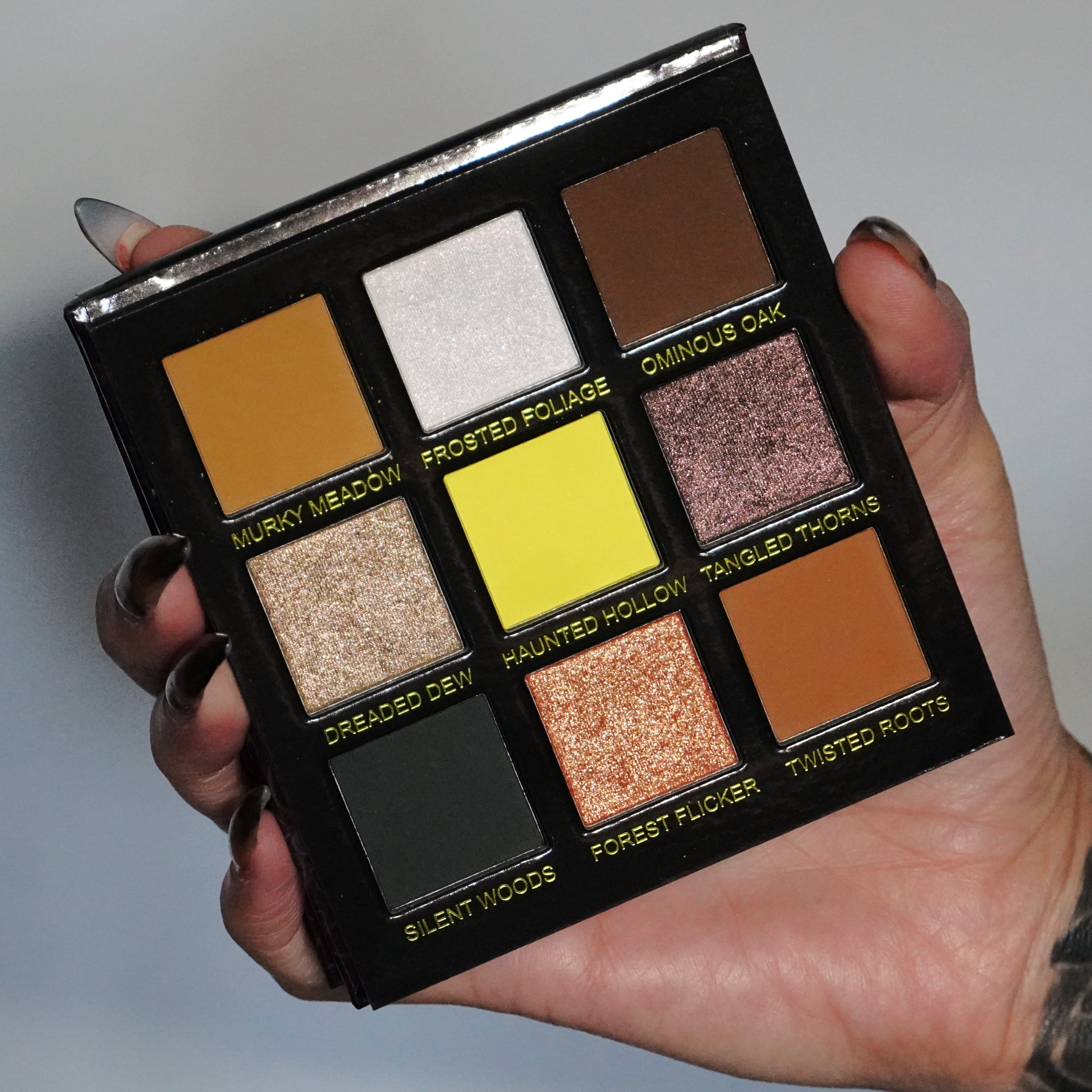 Murky Meadow Eyeshadow Palette - 12 Highly Pigmented Matte & Shimmer Shades for Stunning Eye Looks | Perfect for Day to Night Makeup, Parties & Special Occasions