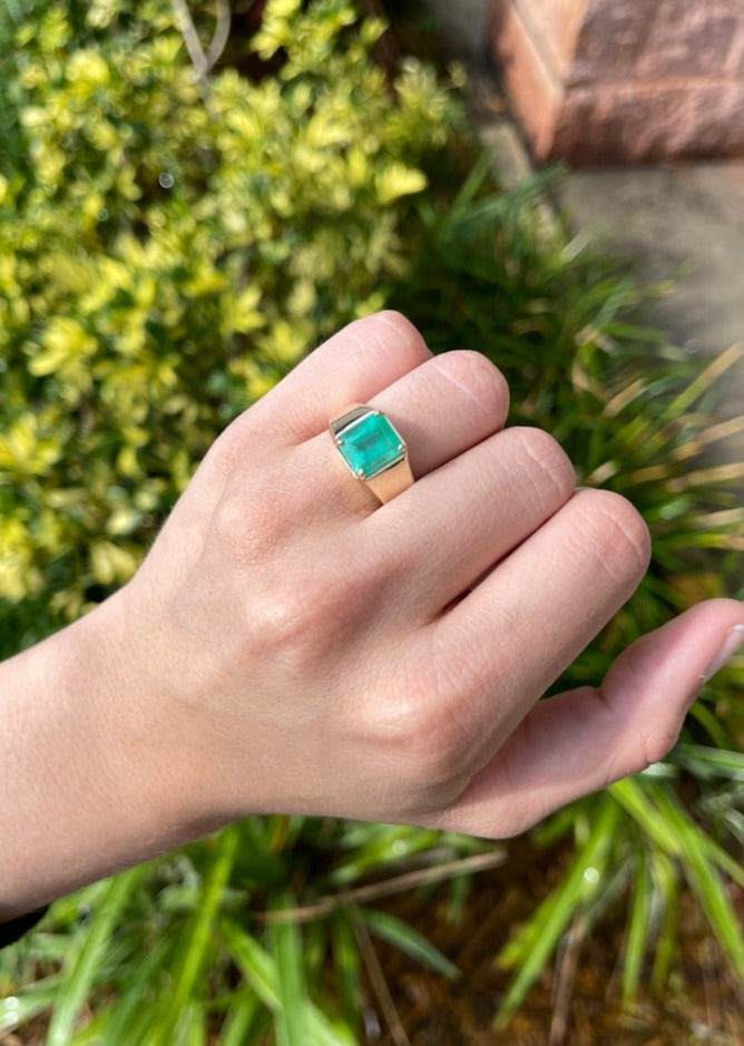 3.63 Carat Emerald Cut Green Emerald Men's Ring for Business Professionals - Perfect for Executive Gifts, Weddings & Formal Occasions