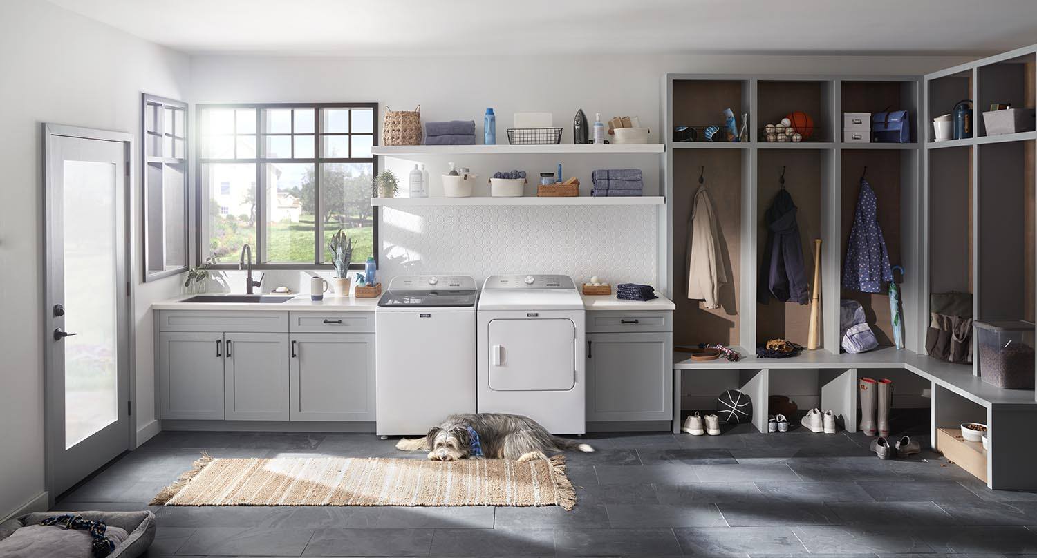 Maytag 5.4 cu. ft. White Top Load Washer & 7.0 cu. ft. Electric Dryer Set (MVW6500MW/YMED6500MW) - Perfect for Large Families & Laundry Rooms