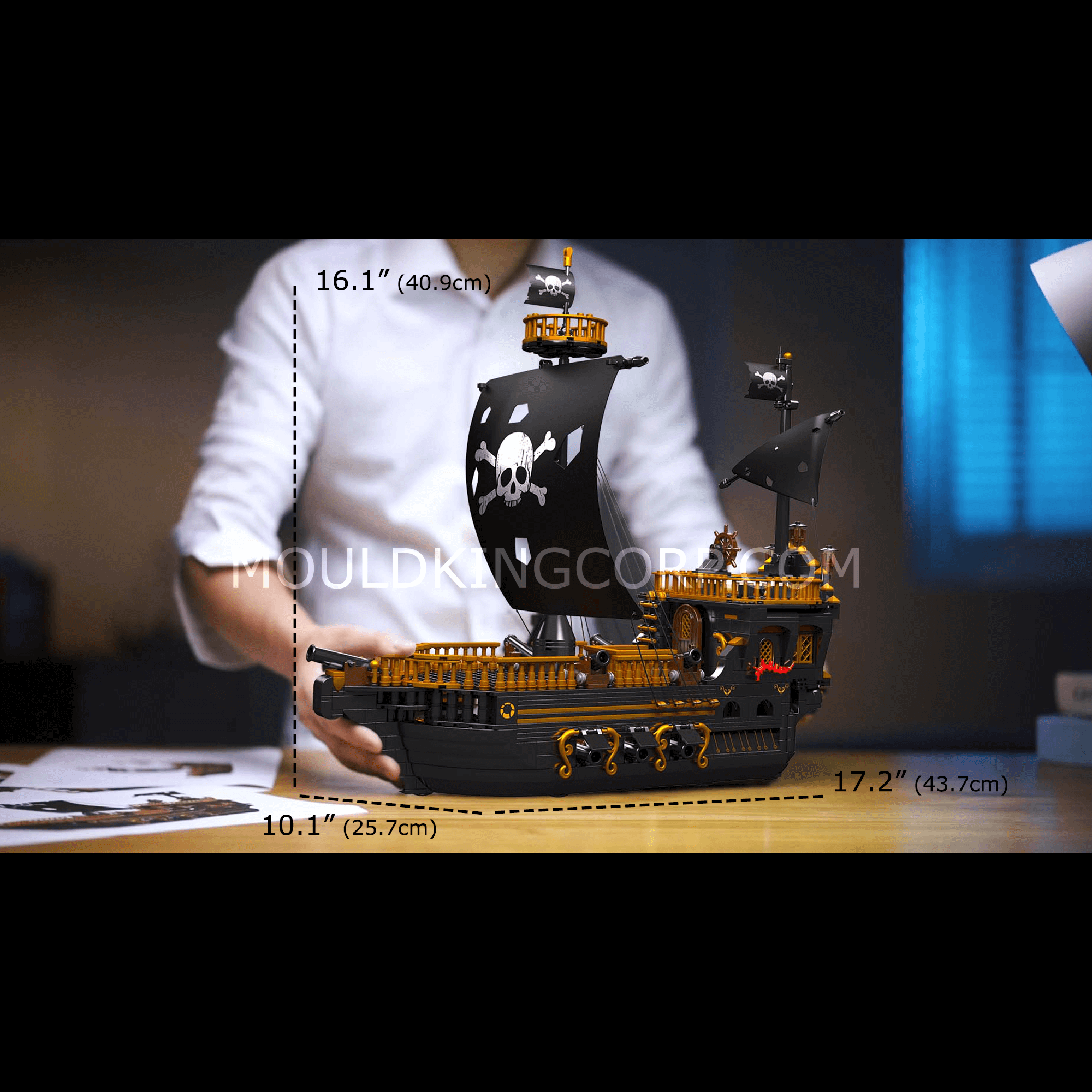 Mould King 13083 Gull Pirate Ship Model Building Set - 1,288 Pieces Pirate Ship Building Blocks for Adults & Teens | Perfect for Collectors, Home Decor & Creative Gift Ideas