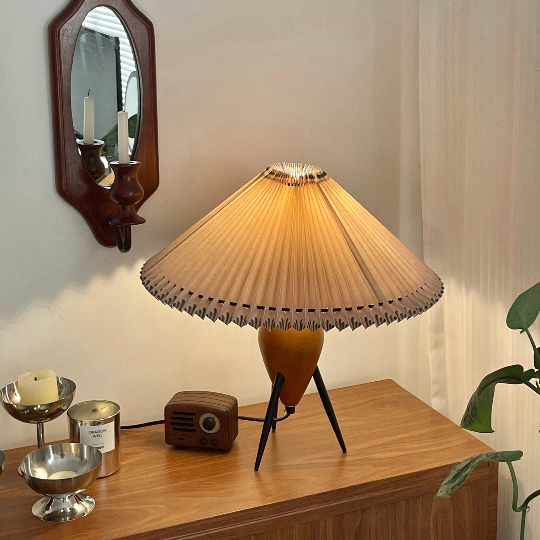 Modern LED Table Lamp for Bedroom & Living Room - Adjustable Brightness, USB Charging Port, Energy Saving - Perfect for Reading, Working, and Relaxing