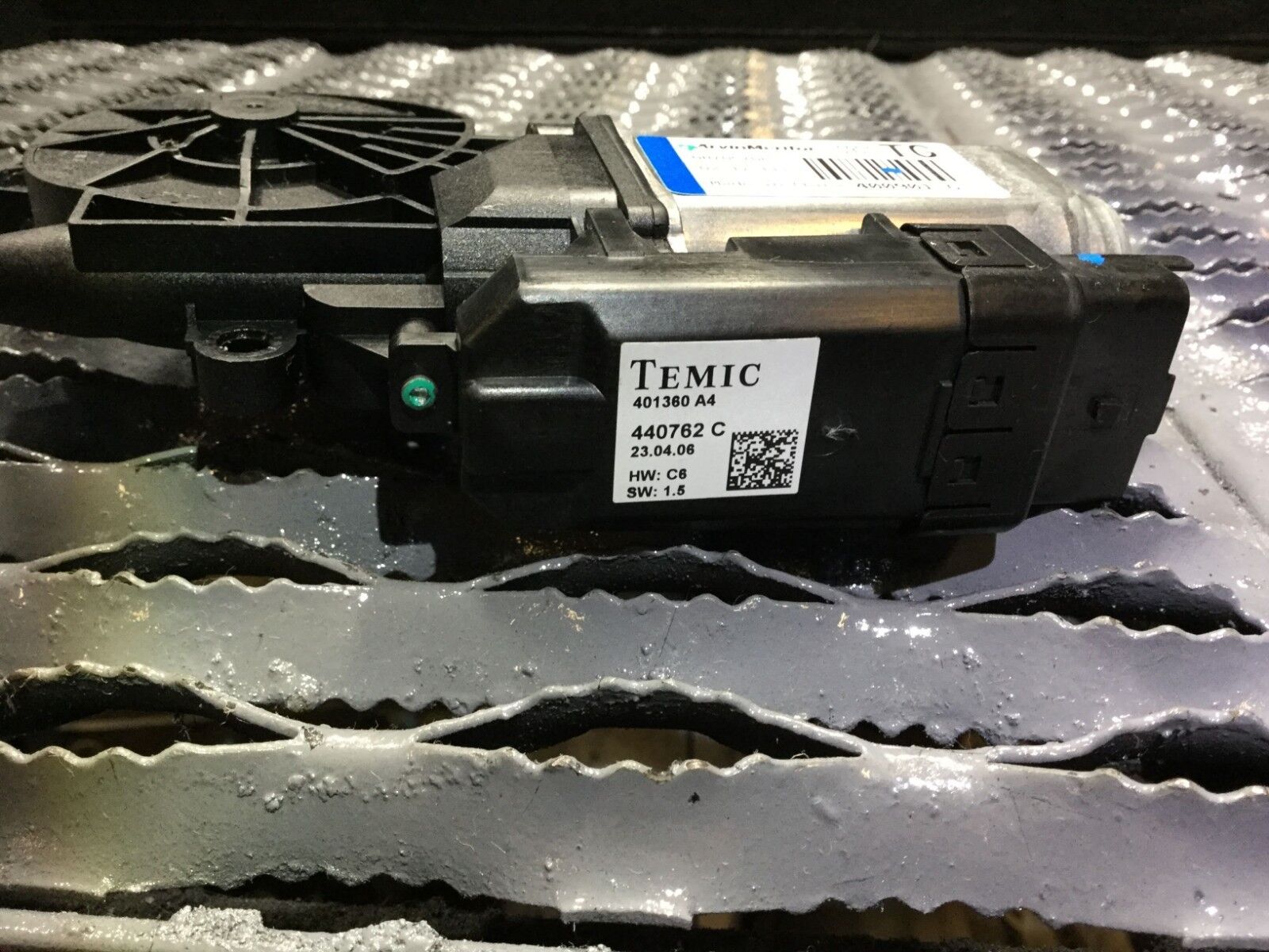 2006-2011 Hyundai Azera Front Right Passenger Power Window Motor OEM Replacement - Perfect for Smooth Window Operation & Repair