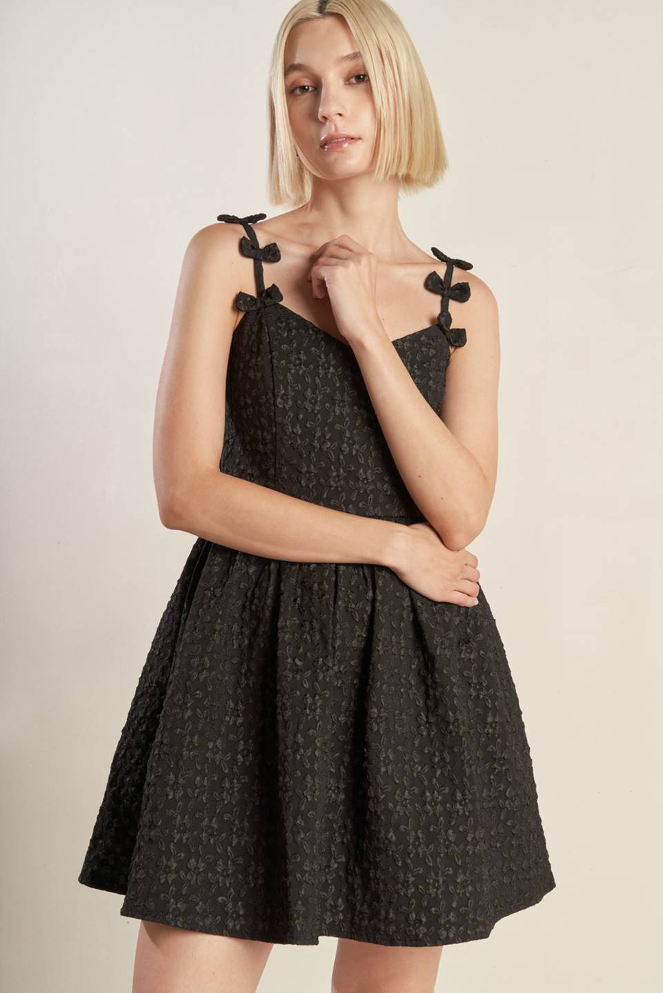 Elegant Woven Lace Mini Dress for Women - Sweet & Romantic Party Cocktail Dress for Date Night & Special Occasions