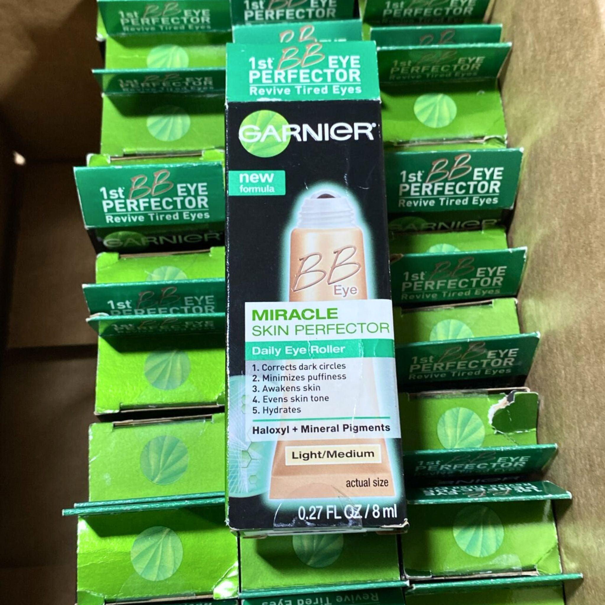 Garnier Miracle Skin Perfector Daily Eye Roller Light/Medium - 30 Pcs Lot - Dark Circle & Puffiness Treatment for Brightening Under Eyes - Perfect for Daily Skincare Routine & Travel
