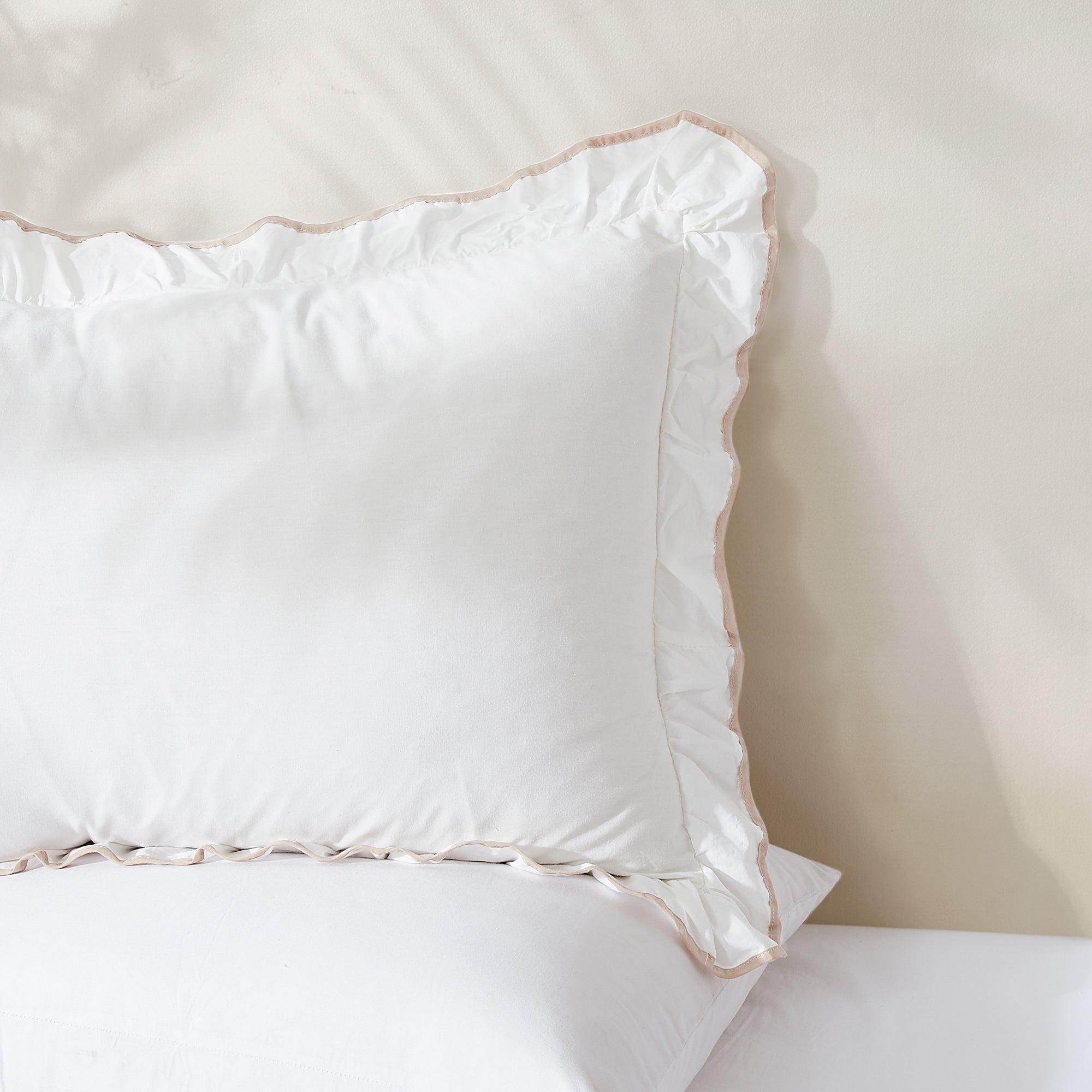 Premium Reyna Contrast Edge Cotton Duvet Cover Set - Soft & Breathable Bedding for Comfortable Sleep - Perfect for Master Bedroom, Guest Room & Dorm Decor