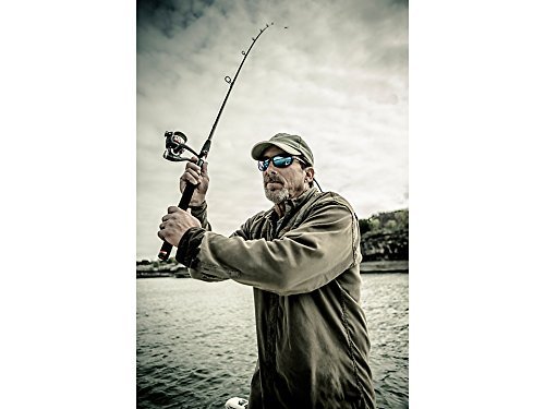 Shakespeare Ugly Stik GX2 Spinning Fishing Rod - Durable Multi-Species Rod for Bass, Trout, Walleye & Saltwater Fish - Perfect for Shore, Boat & Kayak Fishing - Great for Freshwater & Saltwater Anglers