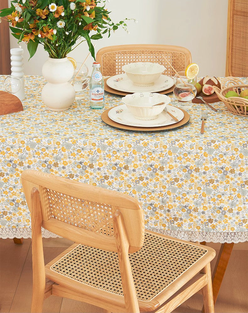 Premium Cotton Rectangular Tablecloth - Elegant Dining Room & Kitchen Table Cover for Farmhouse, Wedding & Events | Washable & Wrinkle-Resistant | Fits Round & Square Tables (Perfect for Dinner Parties, Holidays & Home Decor)