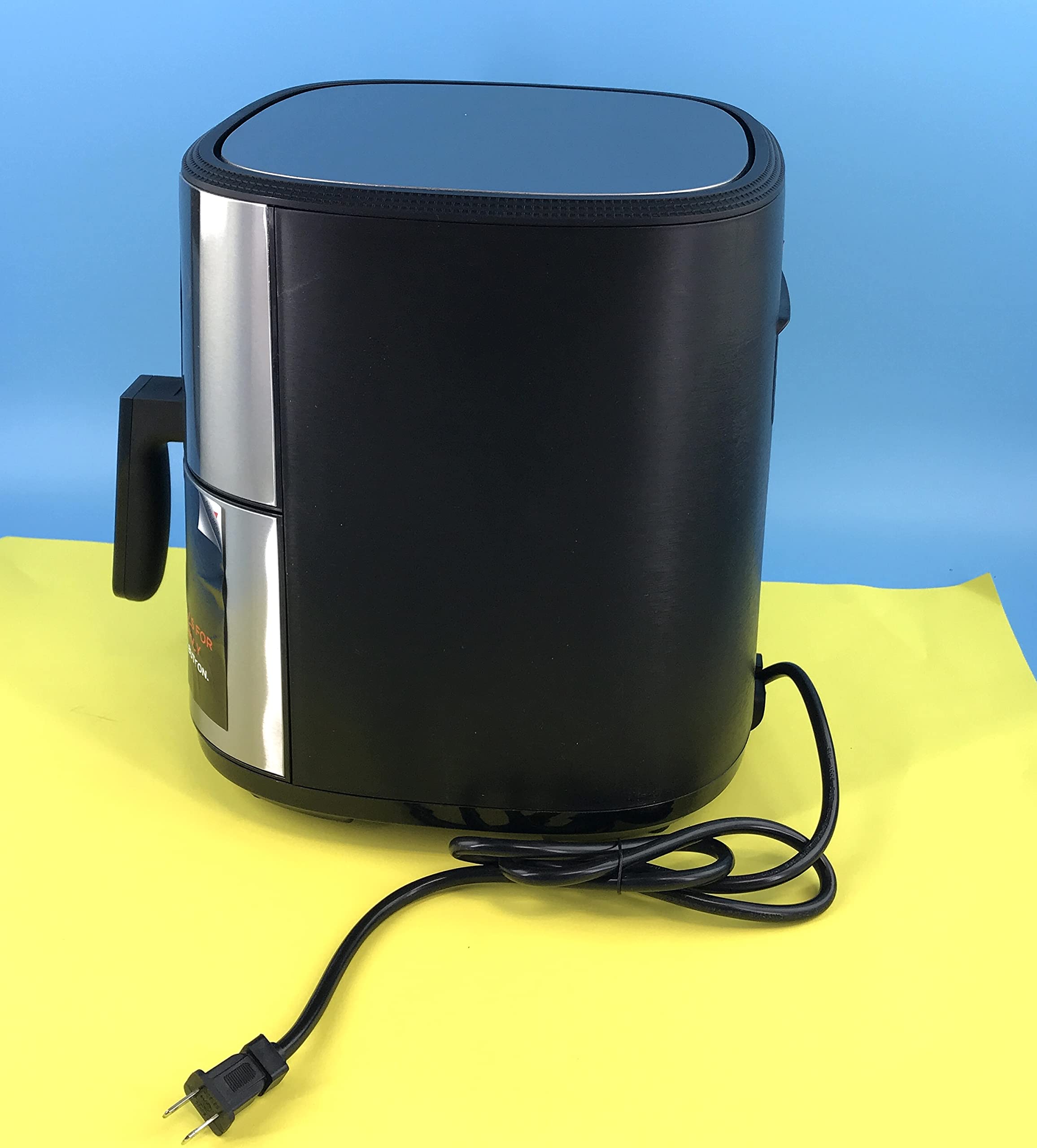 Chefman 8 Qt Large Air Fryer Max XL - Healthy Oil-Free Cooking, Dishwasher Safe Basket, Preheat & Shake Reminder - Perfect for Family Meals, Chicken Wings, French Fries & Vegetables