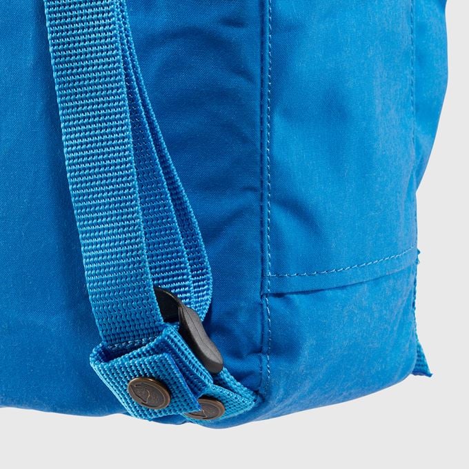 Fjallraven Kanken Mini Backpack - Lightweight Waterproof Daypack for Women & Men, Terracotta Brown & Ultramarine Blue - Perfect for School, Travel, Hiking and Everyday Use