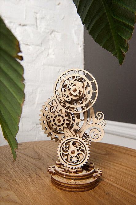 UGears Steampunk Clock - DIY Mechanical Wooden Model Kit for Adults & Teens - Unique Home Decor & Gift for Engineers & Collectors - Perfect for Office, Study Room, or Steampunk Themed Spaces