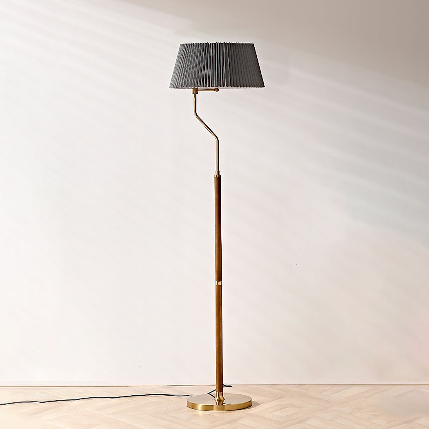 Bergboms Modern Floor Lamp with Adjustable Height - Bright LED Standing Light for Living Room, Bedroom & Office - Perfect for Reading, Working & Relaxing