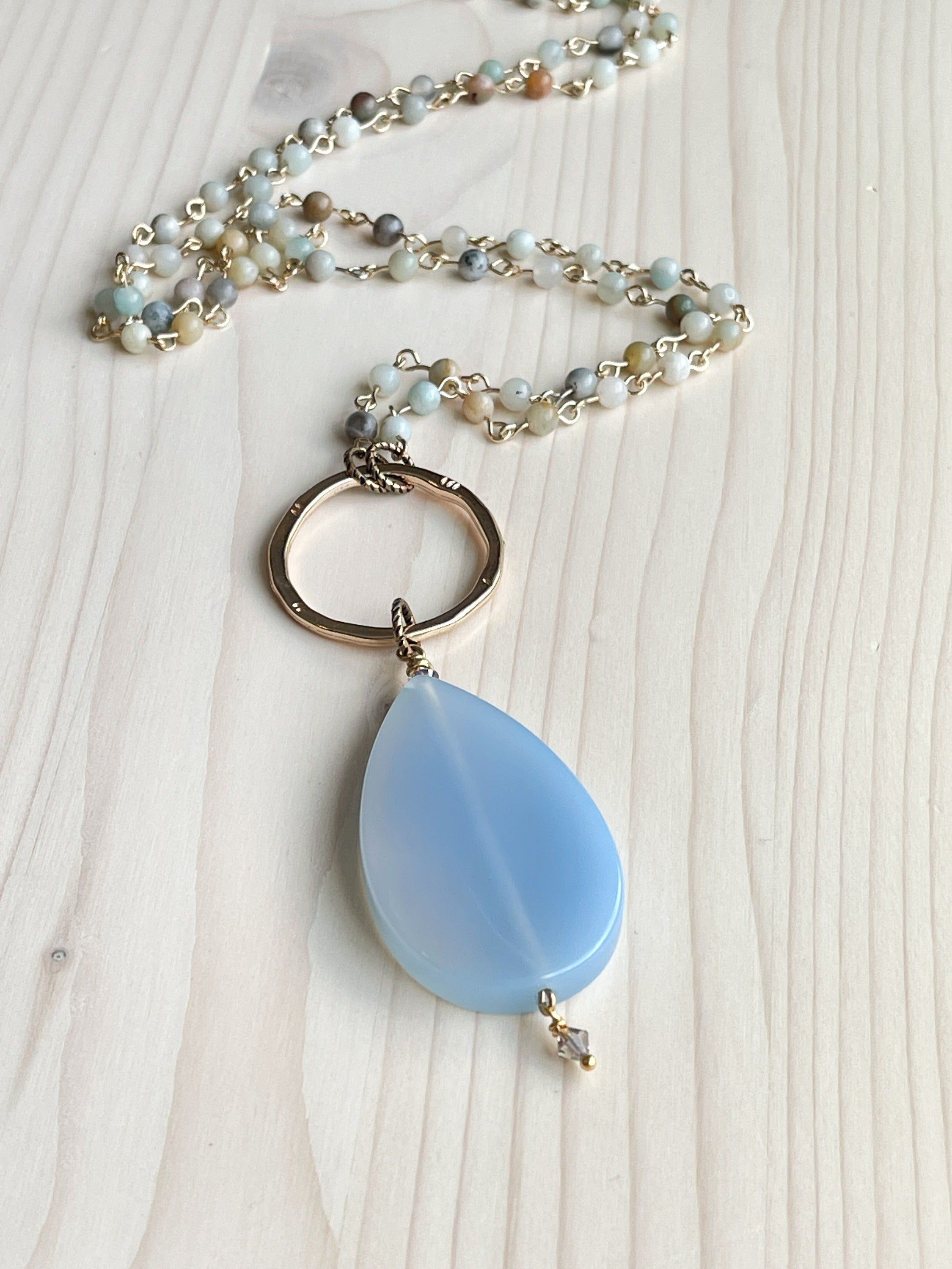 Elegant Raindrop Necklace for Women - Dainty Waterdrop Pendant Jewelry Gift for Her | Perfect for Weddings, Anniversaries & Special Occasions