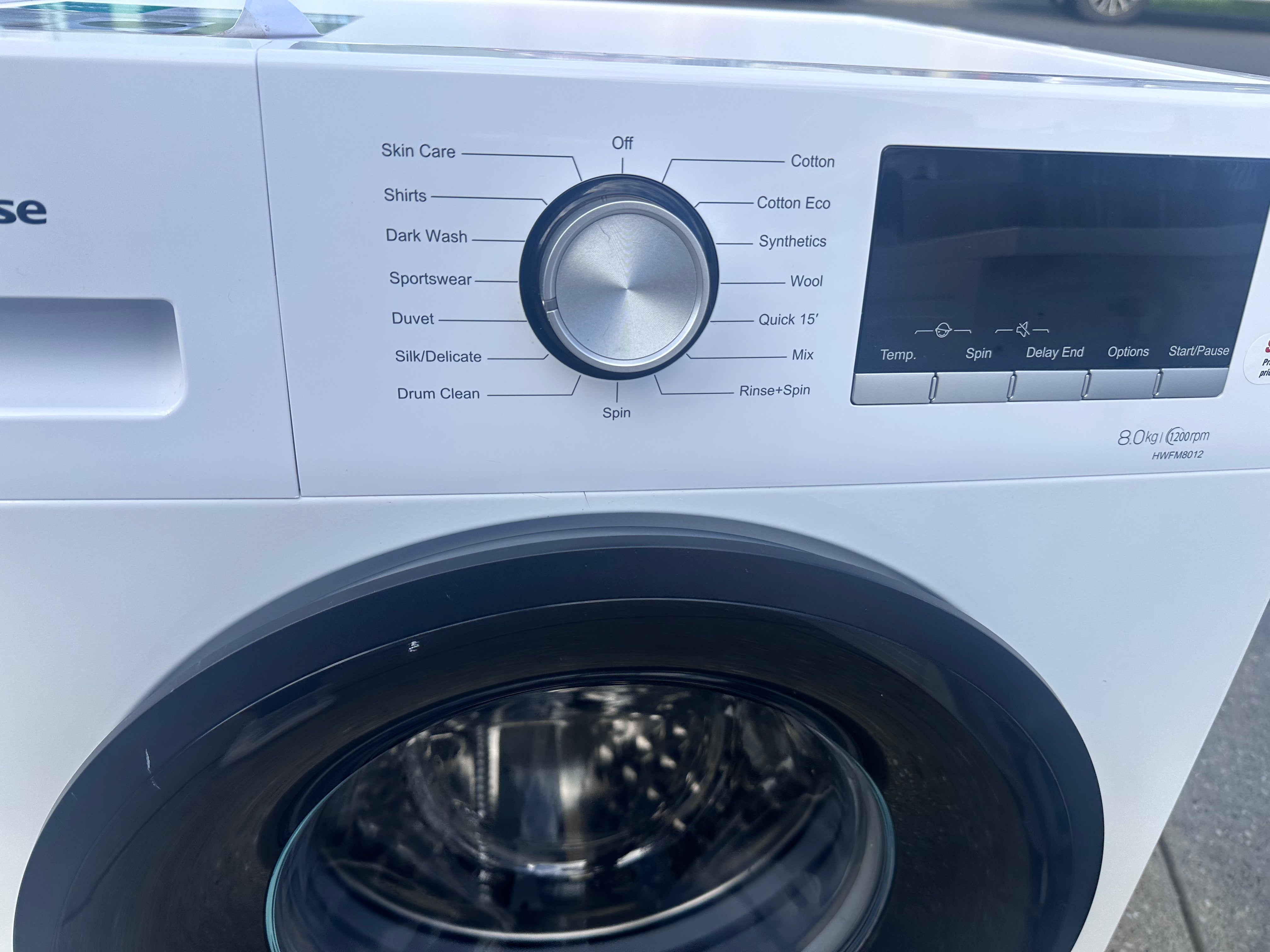 Hisense 8kg Front Load Washing Machine - Energy Efficient, Quiet Operation (Certified Refurbished) - Perfect for Apartments, Small Homes & Laundry Rooms