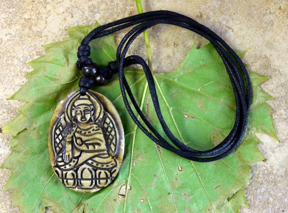 Hand Carved Yak Bone Buddha Necklace - Tibetan Buddhist Prayer Beads for Meditation & Spiritual Protection - Perfect for Yoga, Mindfulness & Gift Giving