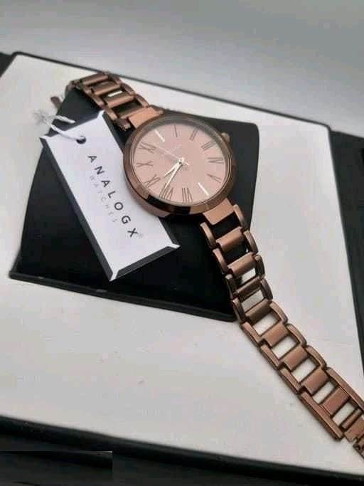 Watchstar Elegant Stainless Steel Analog Watch for Women & Girls - Fashion Casual Wristwatch with Classic Design | Perfect for Office, Dating & Everyday Wear