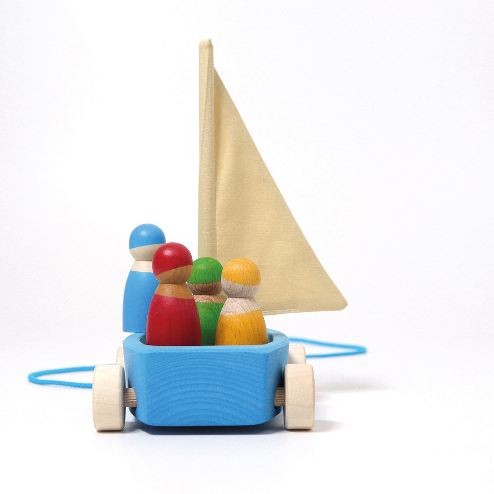 Grimm's Wooden Land Yacht Toy with 4 Sailors - Educational Montessori Boat Playset for Kids - Perfect for Imaginative Play & Early Learning Development