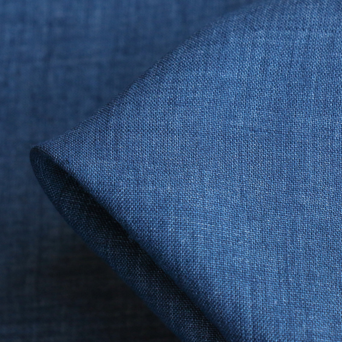 Premium Chambray Blue Handkerchief Linen Fabric - Soft & Breathable for DIY Crafts, Fashion Sewing, and Home Decor Projects