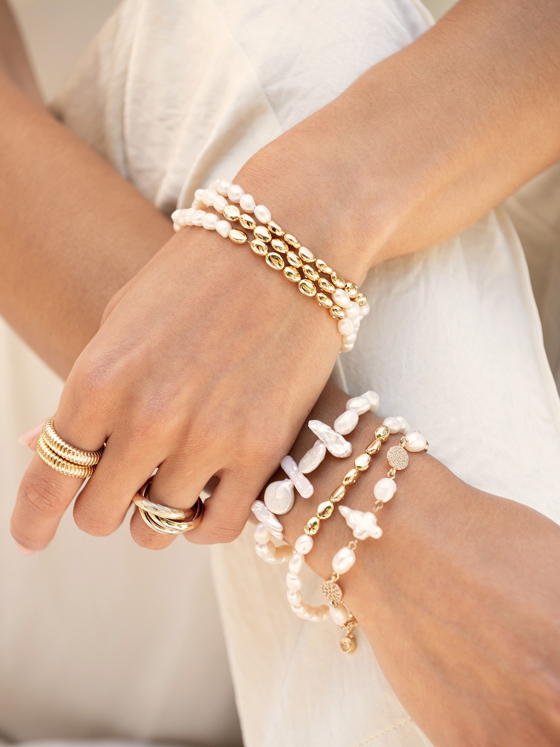 Elegant Freshwater Pearl & Polished Pebble Bracelet for Women – Perfect for Weddings, Parties & Everyday Wear