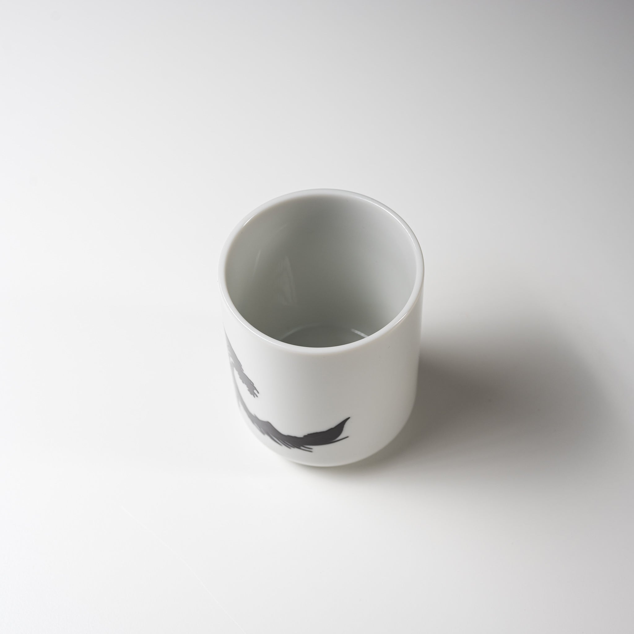 Hokusai Wave Thermal Mug - Japanese Mino Ware Ceramic Travel Cup with Heat Sensitive Design - Perfect for Coffee, Tea & Hot Drinks at Home, Office or On the Go