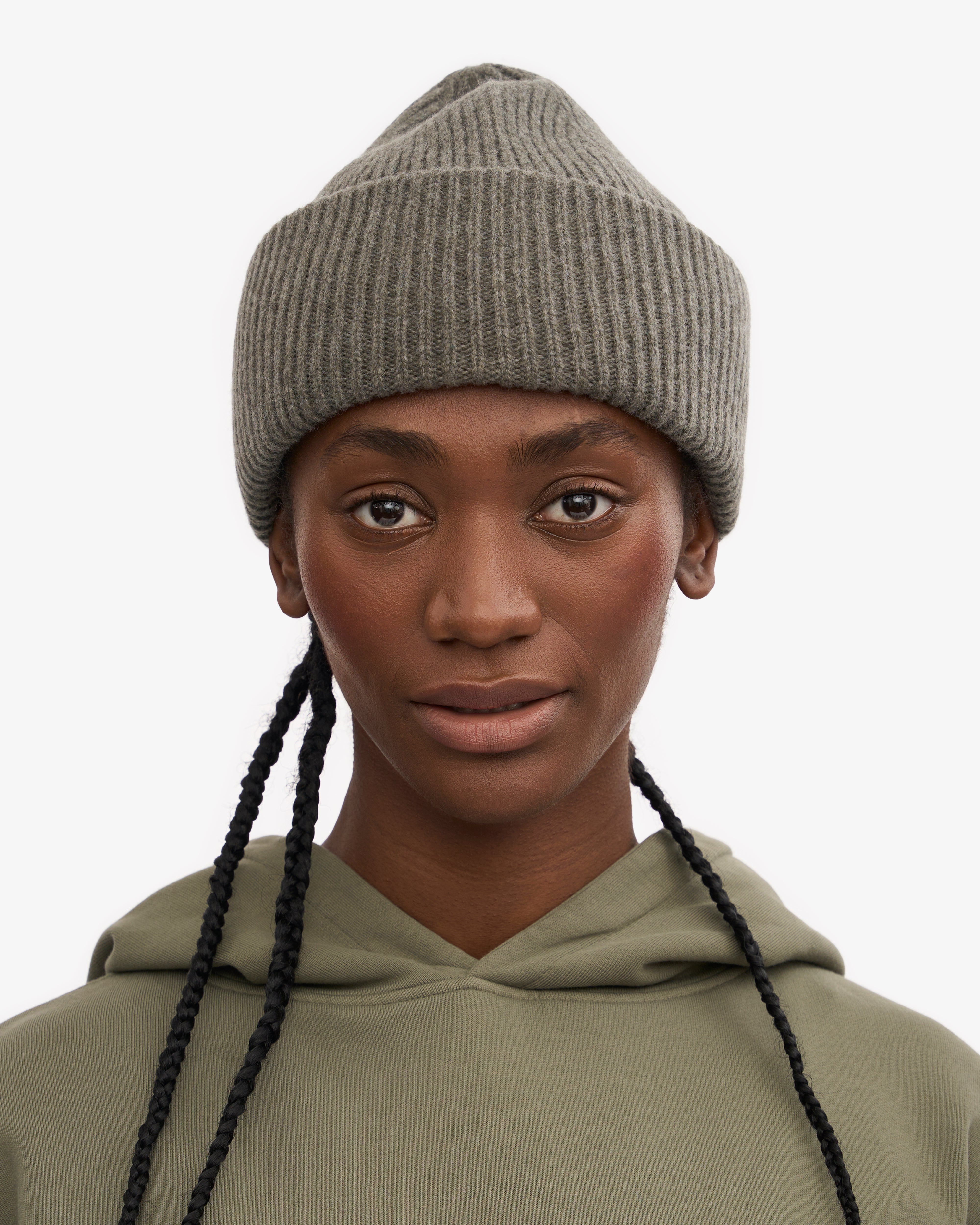 Premium Merino Wool Beanie for Men & Women - Soft & Warm Winter Hat in Dusty Olive - Perfect for Skiing, Hiking & Outdoor Activities