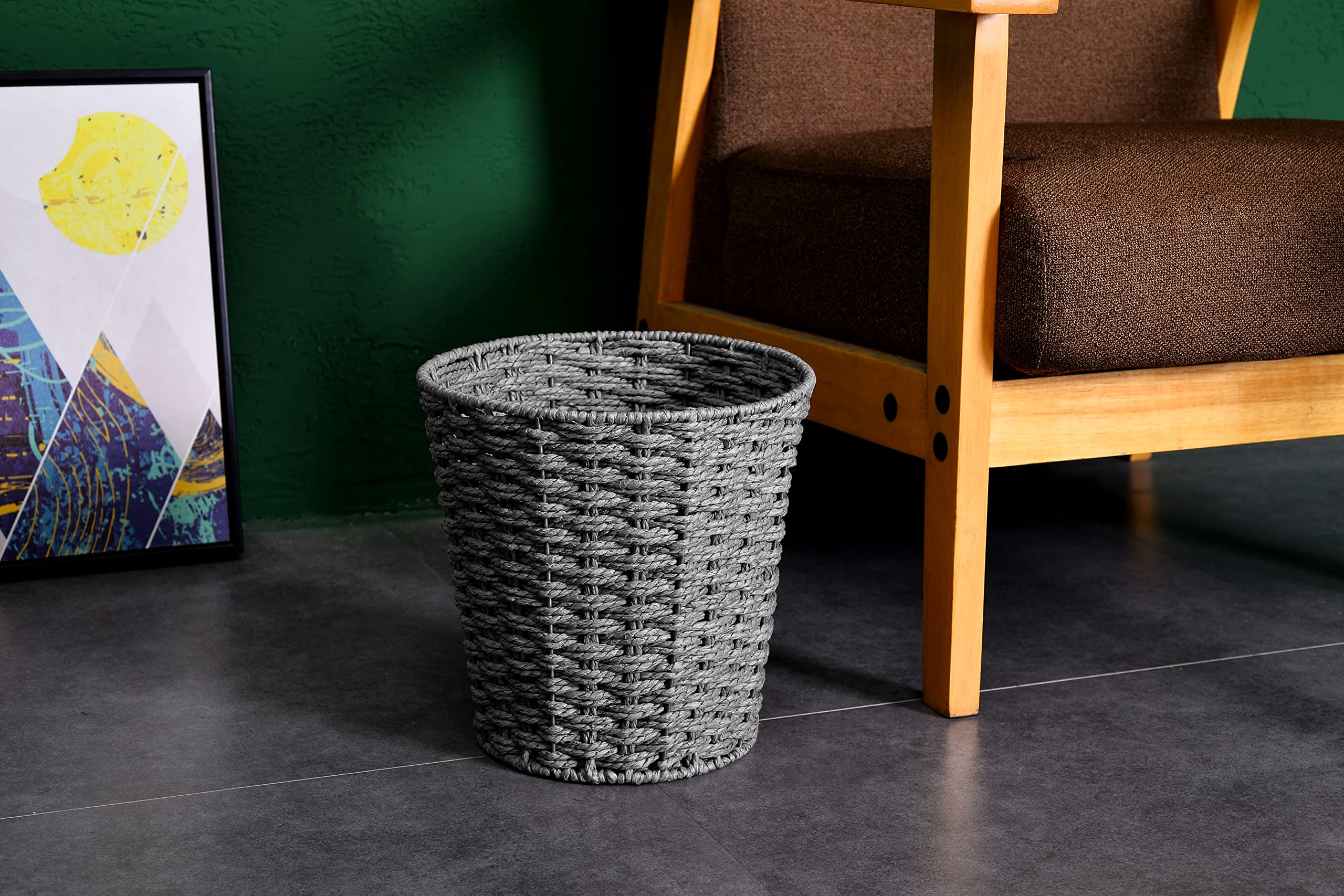 Round Wicker Waste Basket - Eco-Friendly Woven Paper Bin for Bedroom, Bathroom, Office & Home Decor - Handmade Grey Trash Can for Waste Disposal & Organization