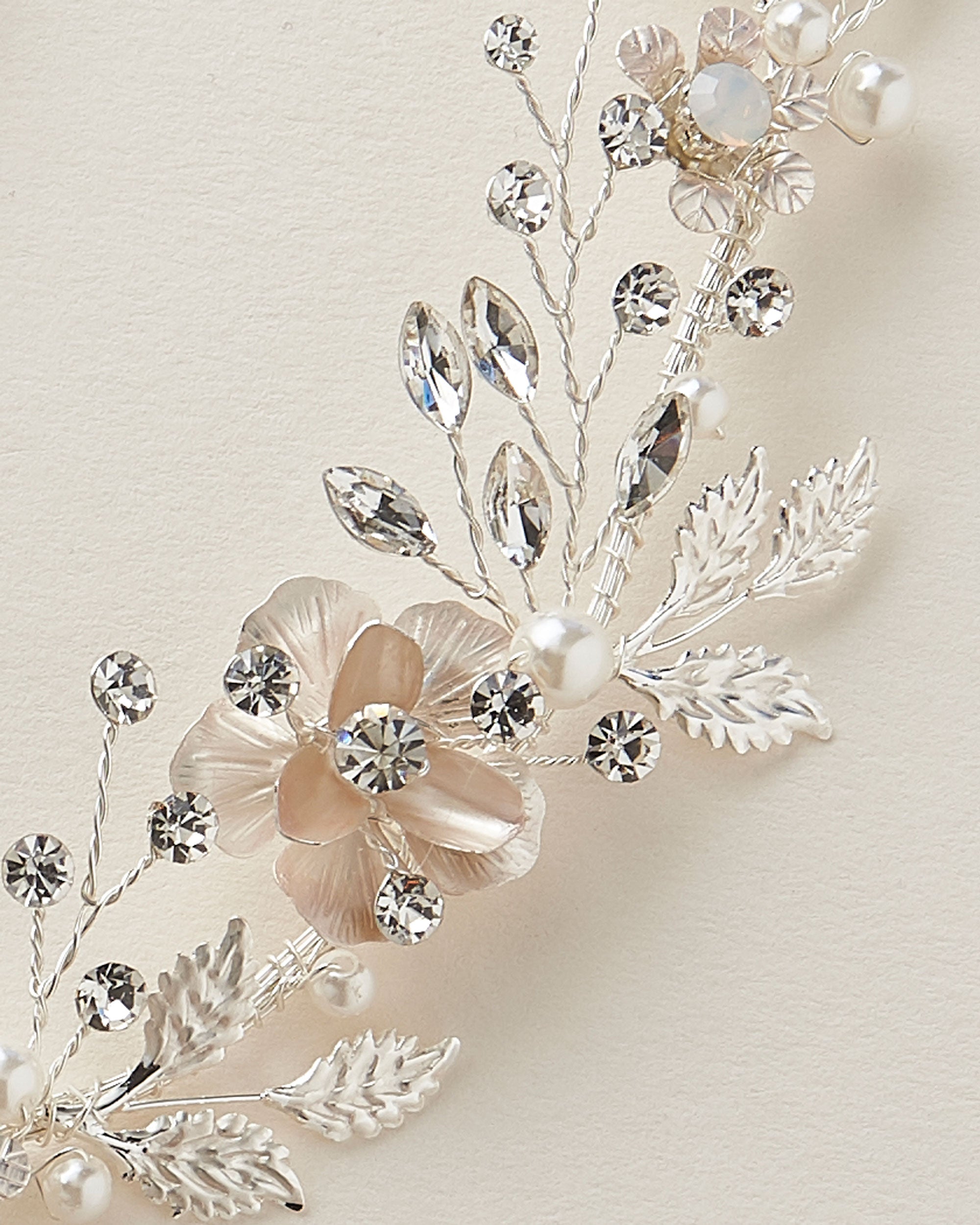 Della Floral Pearl Hair Vine Headpiece - Elegant Bridal Hair Accessories for Weddings, Prom, Parties & Special Occasions