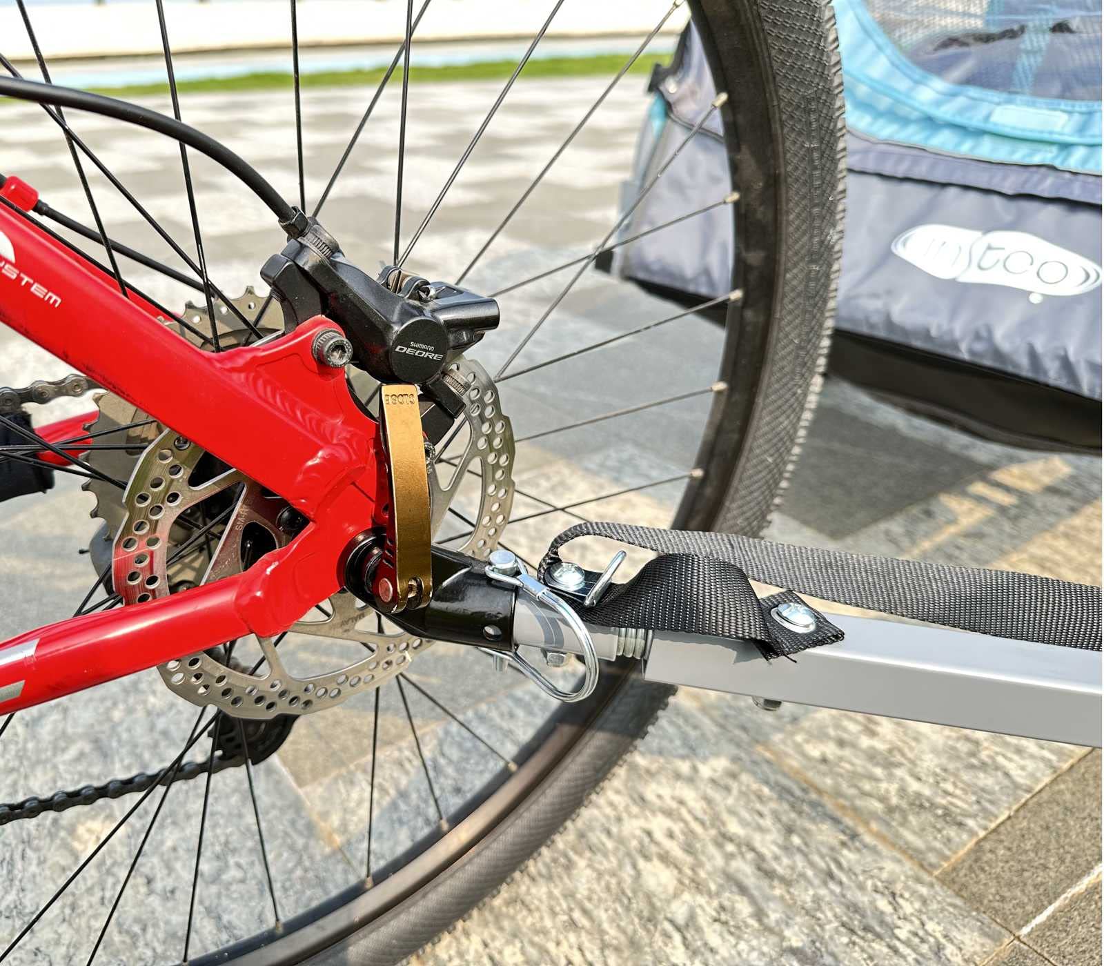 Instep & Schwinn Bike Trailer Hitch Coupler - Universal Replacement Bicycle Attachment for Kids, Dogs & Baby Bike Trailers | Perfect for Family Cycling, Pet Adventures & Outdoor Activities