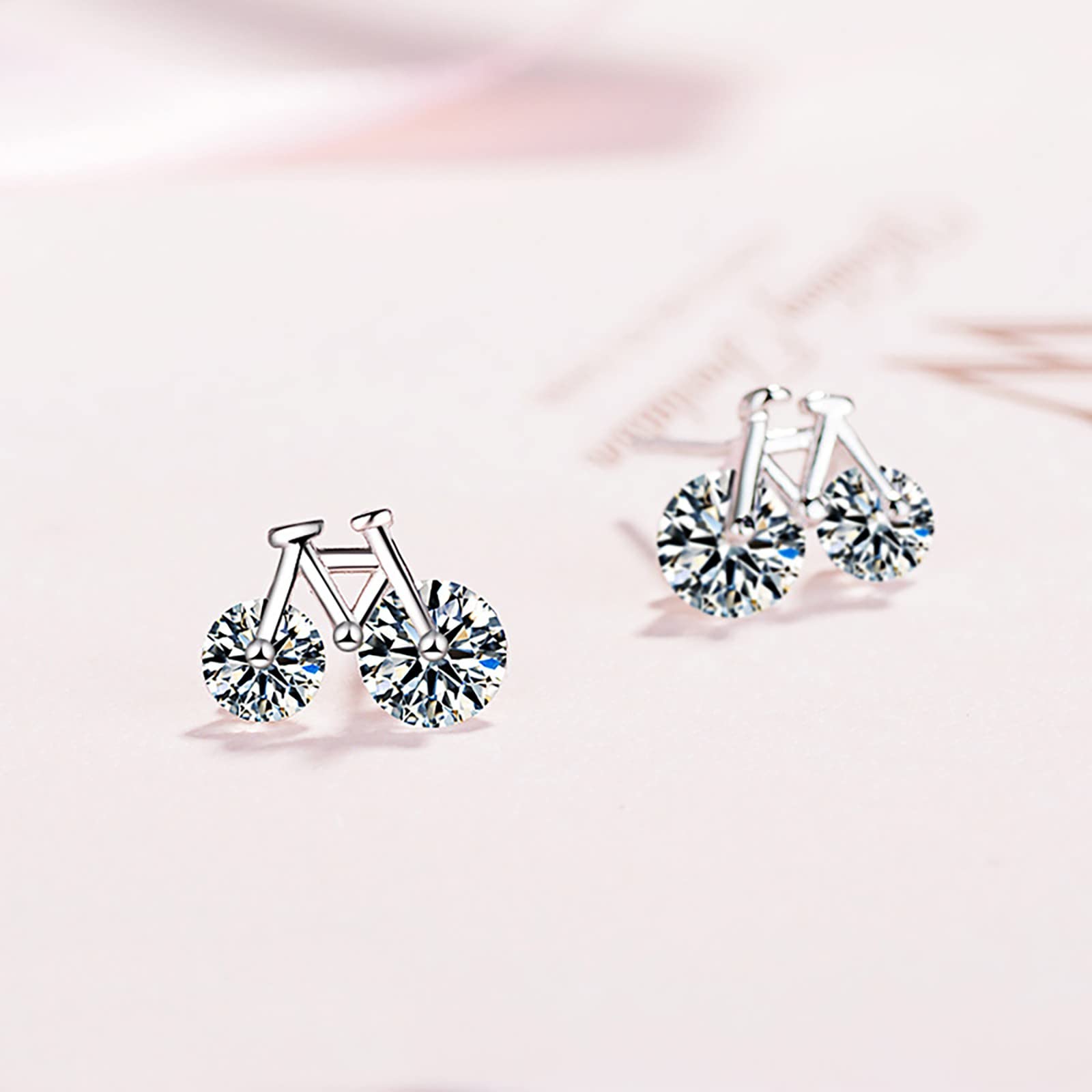 Stylish Dangle Hoop Earrings for Women & Men - Fashionable Body Piercing Jewelry, Creative Bicycle Stud Earrings - Perfect for Parties, Dating & Everyday Wear