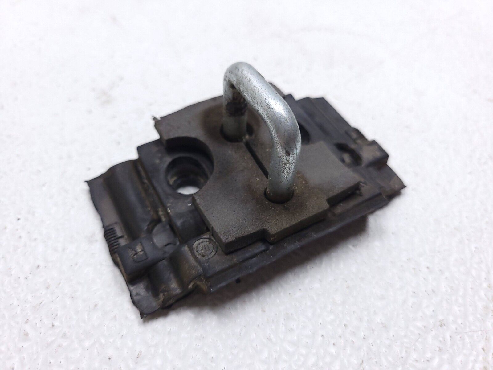 06-11 Mercedes ML500 Trunk Latch OEM Replacement - Perfect for Car Repair & Maintenance | Durable & Easy Installation