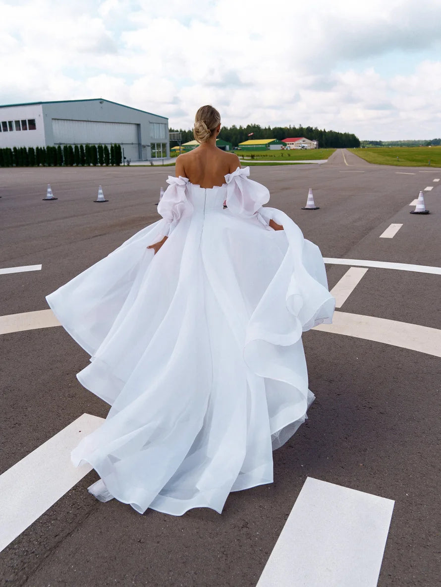 Elegant Boat Neck Detachable Puff Sleeve Pleated A-Line Wedding Dress for Brides - Perfect for Beach, Garden & Church Ceremonies