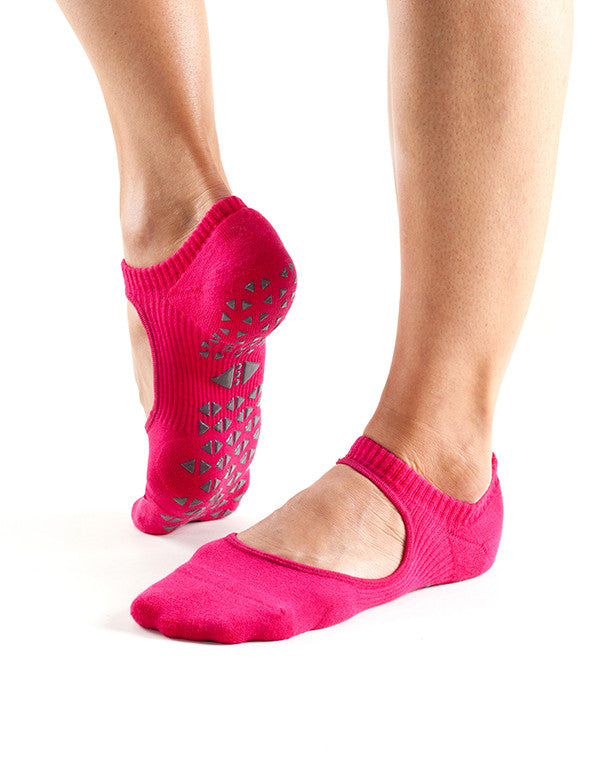 Tavi Noir Chey Grip Socks - Non-Slip Yoga Socks for Women, Pilates, Barre & Workout - Breathable & Comfortable Anti-Skid Socks for Home, Studio & Gym Use