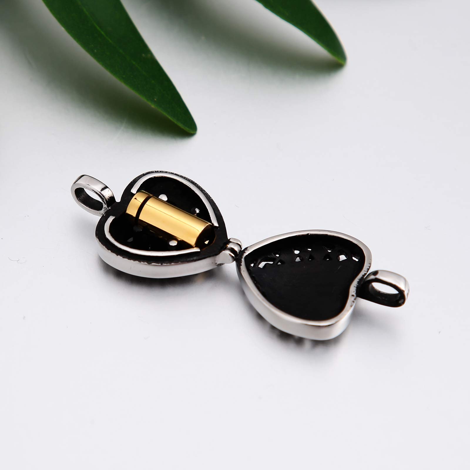 Beydodo Personalized Heart Cremation Urn Necklace - Memorial Jewelry for Ashes with Funnel Kit | Keepsake Pendant for Loved Ones | Perfect Sympathy Gift for Funeral, Remembrance & Healing