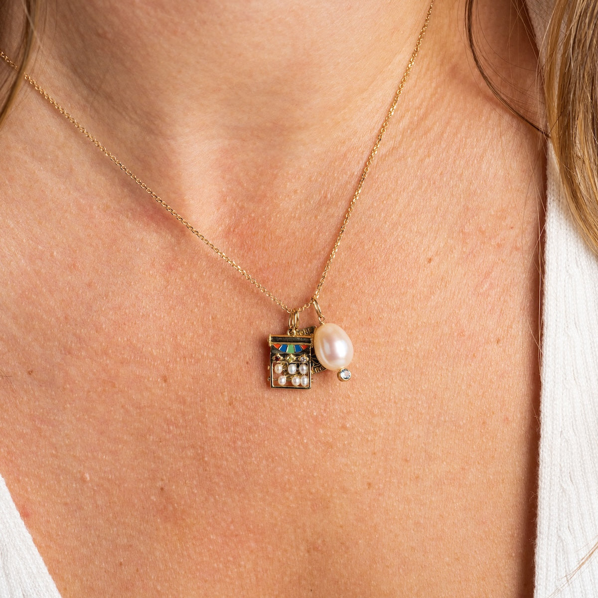 Solid Gold Statement Charm Necklace - Elegant & Dainty 14K Gold Pendant Jewelry for Women - Perfect for Weddings, Parties & Everyday Wear