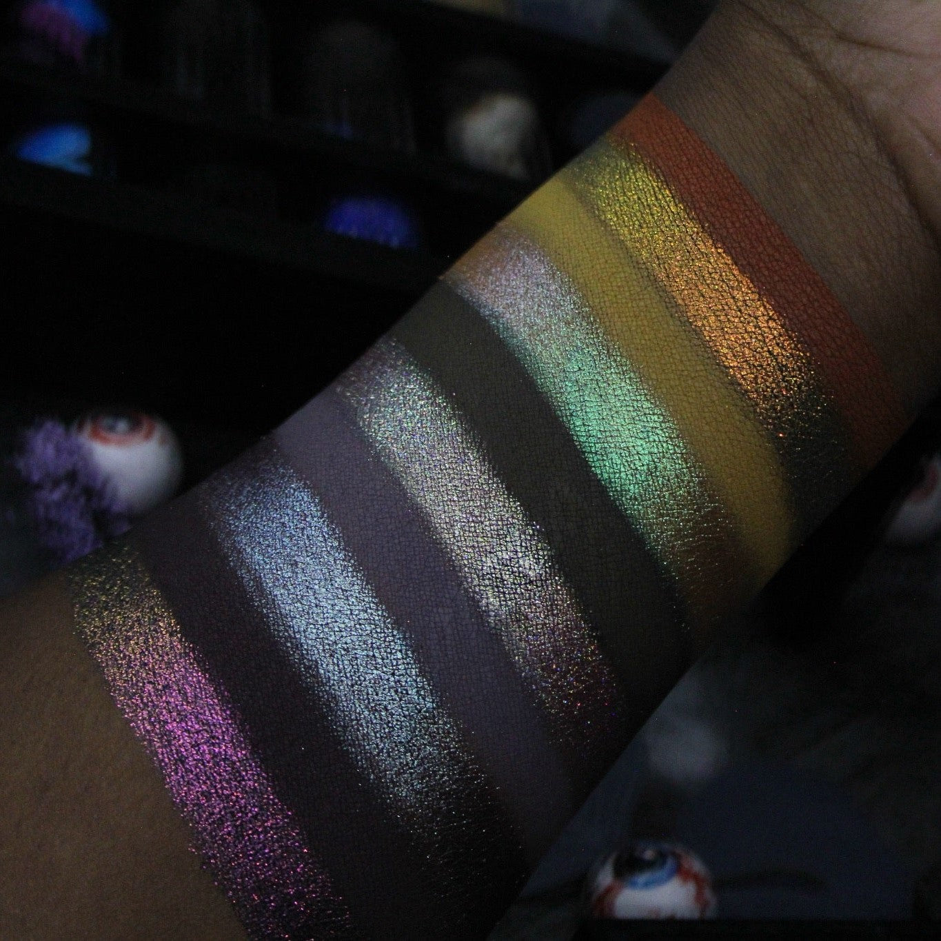 Poison Garden Eyeshadow Palette - 12 Highly Pigmented Matte & Shimmer Shades | Vegan & Cruelty-Free Makeup | Perfect for Halloween, Cosplay & Night Out Looks