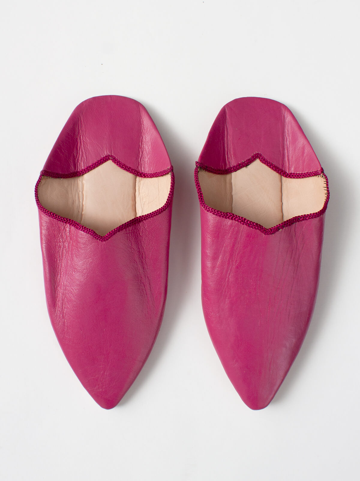 Authentic Moroccan Plain Pointed Babouche Slippers - Fuchsia Pink | Handmade Leather House Shoes for Women | Perfect for Home, Lounge & Boho Fashion