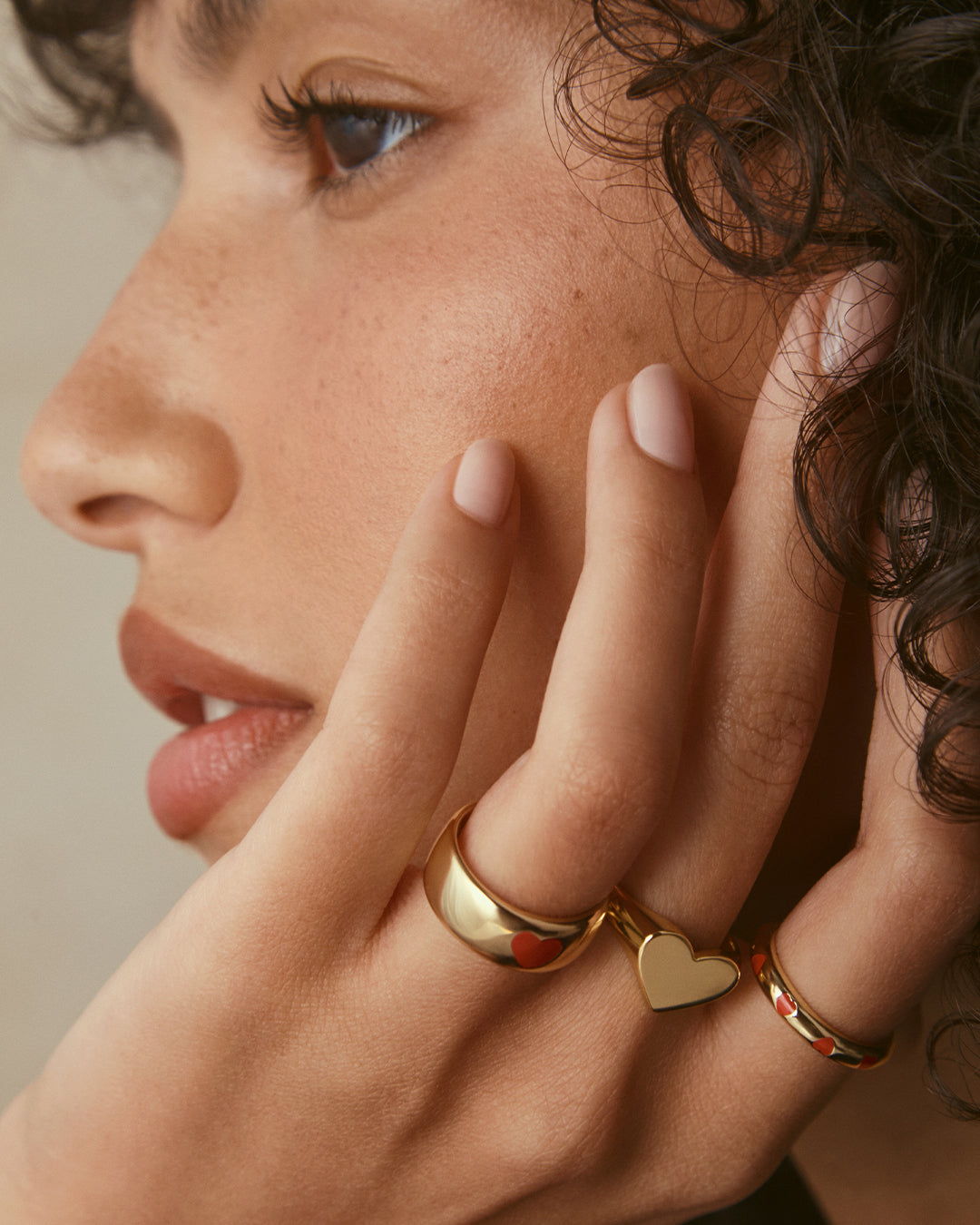 Amour Helium Heart Statement Ring - Elegant & Unique Jewelry for Women | Perfect for Valentine's Day, Anniversary & Romantic Gifts