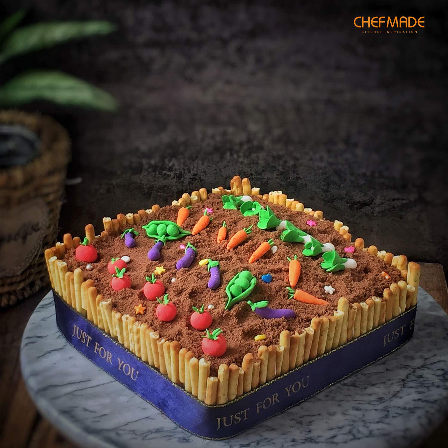 CHEFMADE 8-Inch Square Cake Pan with Removable Bottom - Non-Stick Deep Dish Bakeware for Baking Cakes, Brownies & Bars - Oven Safe, Champagne Gold - Perfect for Birthday Parties, Weddings & Home Baking