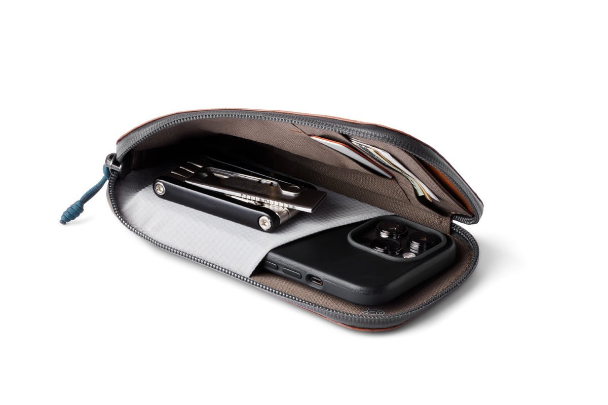 Bellroy Venture Phone Pocket Plus - Premium Slim Wallet with RFID Protection for iPhone & Android Phones - Perfect for Travel, Work & Everyday Carry