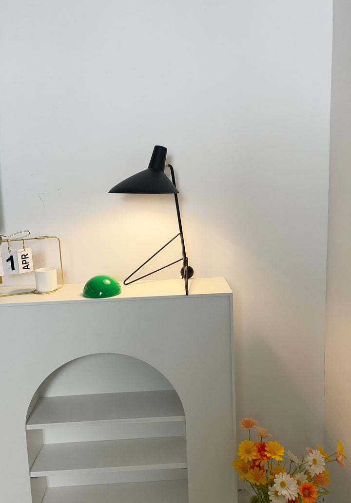 Vintage Duckbill Metal Table Lamp - Adjustable Desk Light for Study, Office & Bedroom - Warm White LED Reading Lamp with USB Port