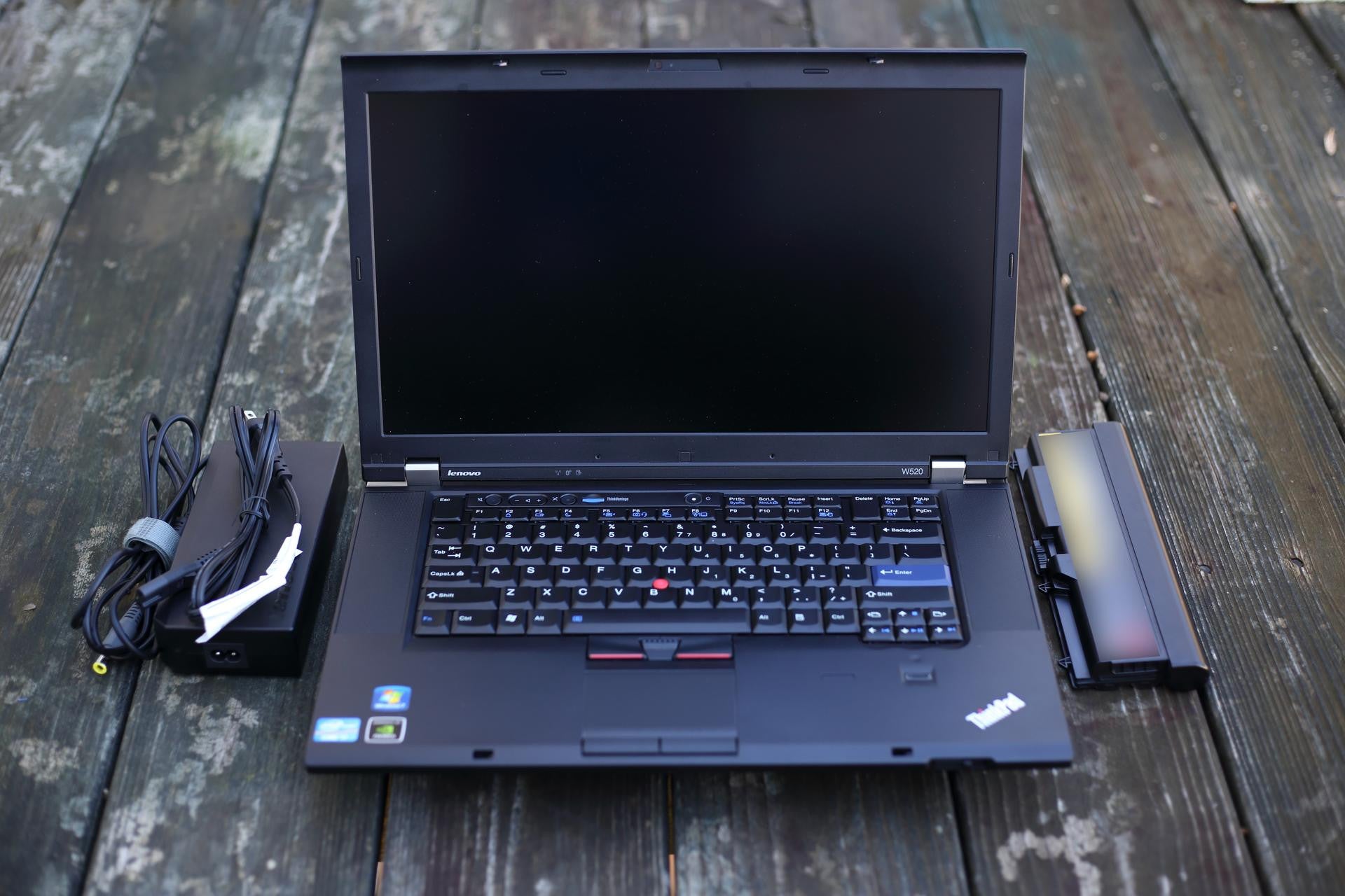 Refurbished Lenovo ThinkPad W520 Laptop - Intel Quad Core i7-2760QM, 16GB RAM, 256GB SSD, 15.6