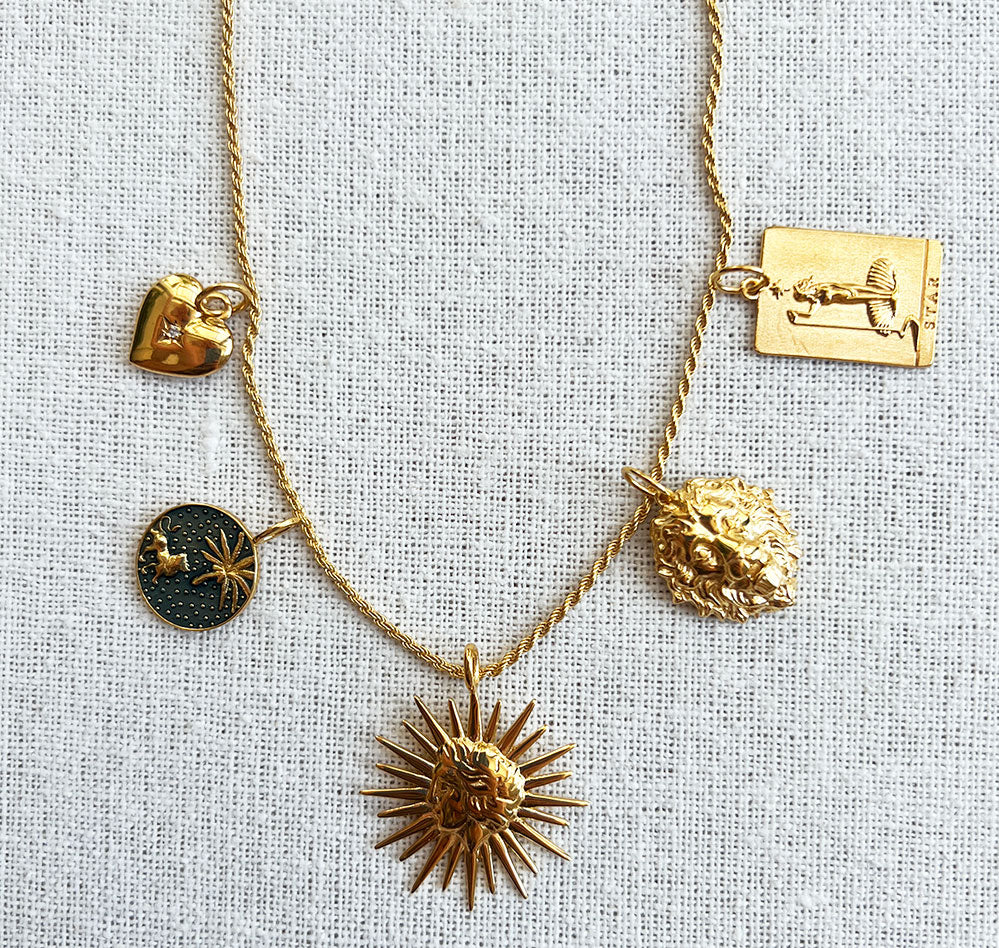 Gold Star Square Tarot Charm Pendant - Perfect for Spiritual Healing, Meditation & Witchcraft Jewelry Collection