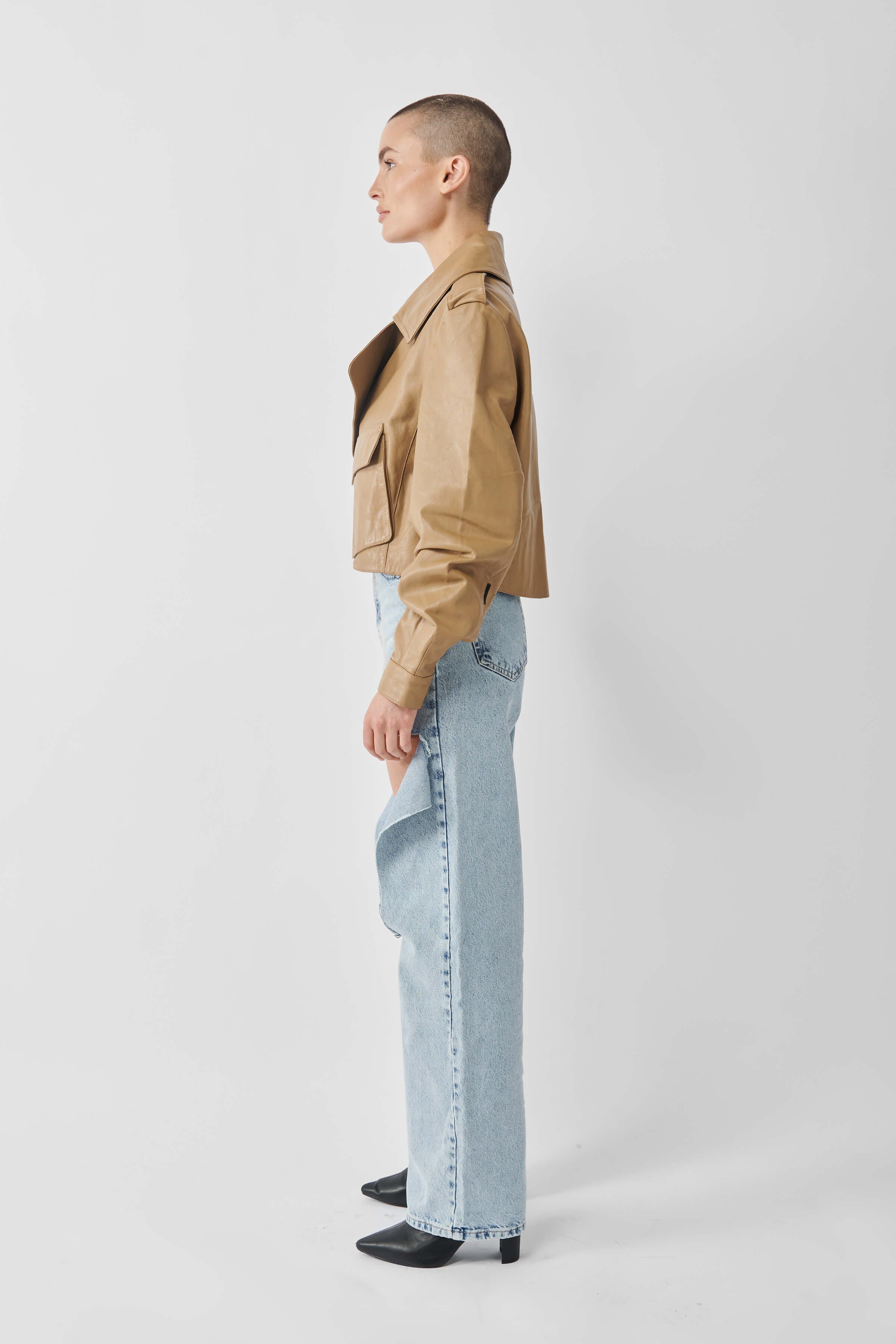 Cropped Blouson Sand Tall - Stylish Women's Casual Top for Summer Outfits & Beach Wear