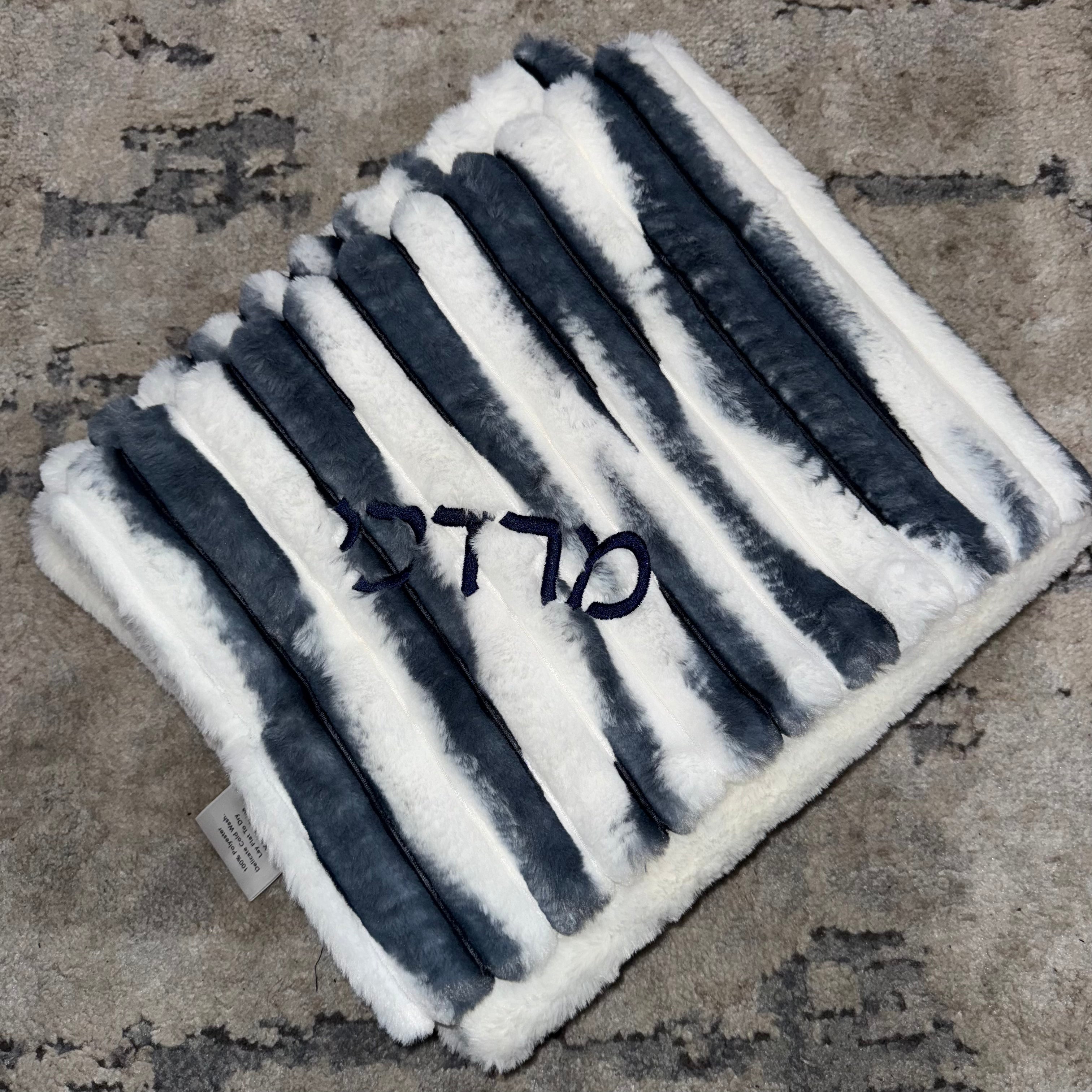 Soft Confetti Navy & White Minky Blanket - Plush Fleece Throw for Adults & Kids - Perfect for Bed, Couch, Nursery & Gift Giving