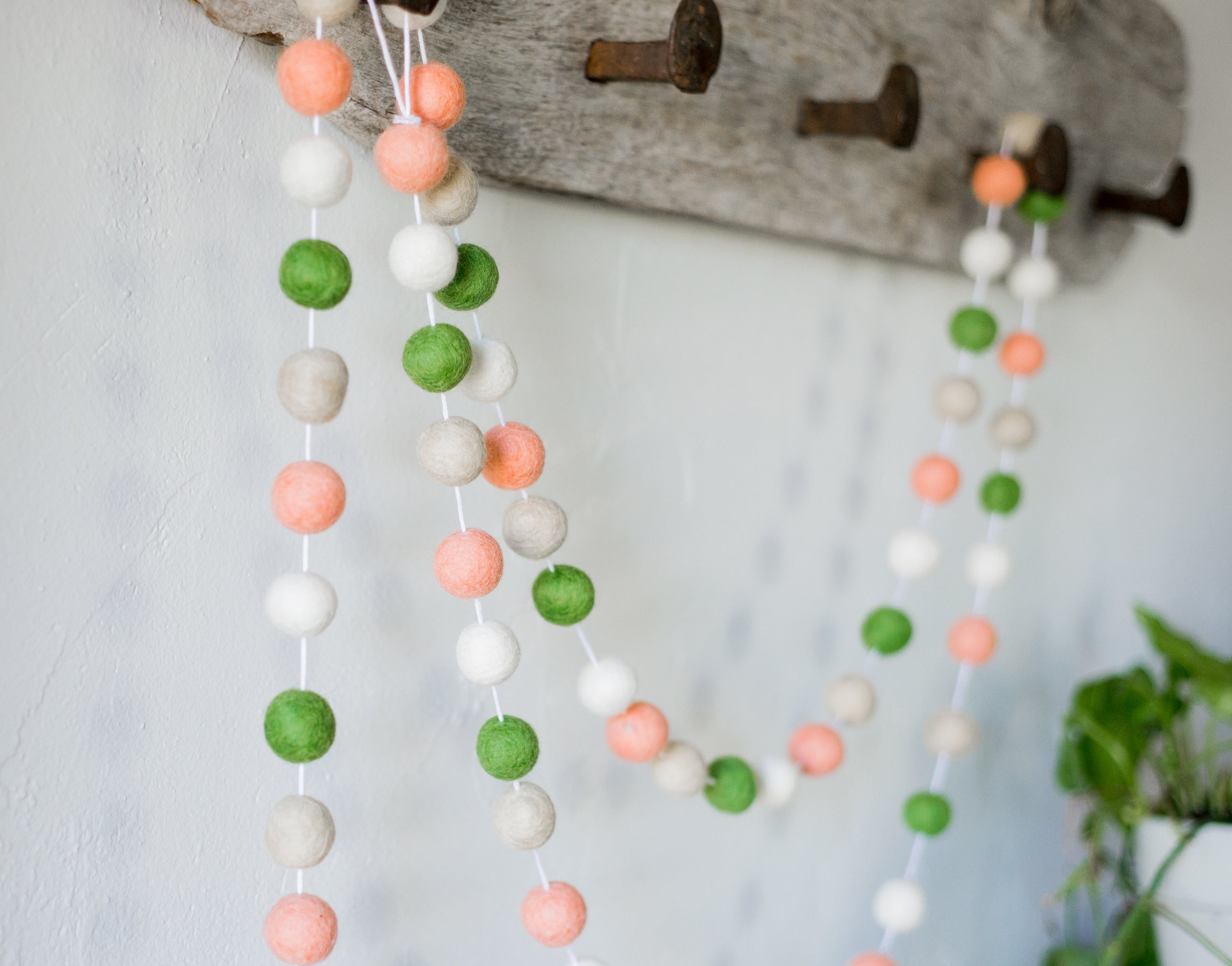 Georgia Peach Felt Ball Garland - Handmade Decorative String for Nursery, Wedding, Party & Home Decor - Perfect for Baby Showers, Christmas Tree, Wall Hanging and Boho Style Room