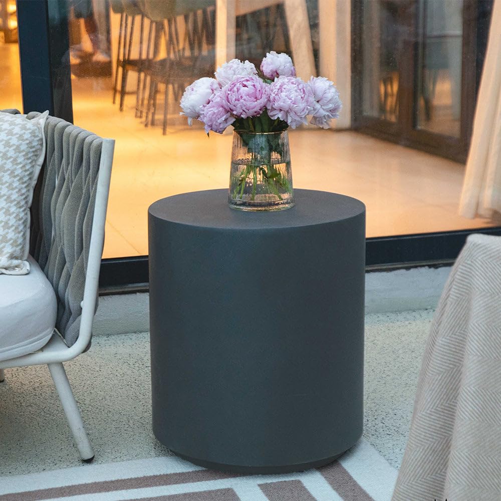 Elementi Rome Outdoor Side Table - 17.7 Inch Round Concrete Accent Table for Patio, Garden, Living Room & Bedroom | Weather-Resistant Slate Black End Table, Coffee Table or Nightstand