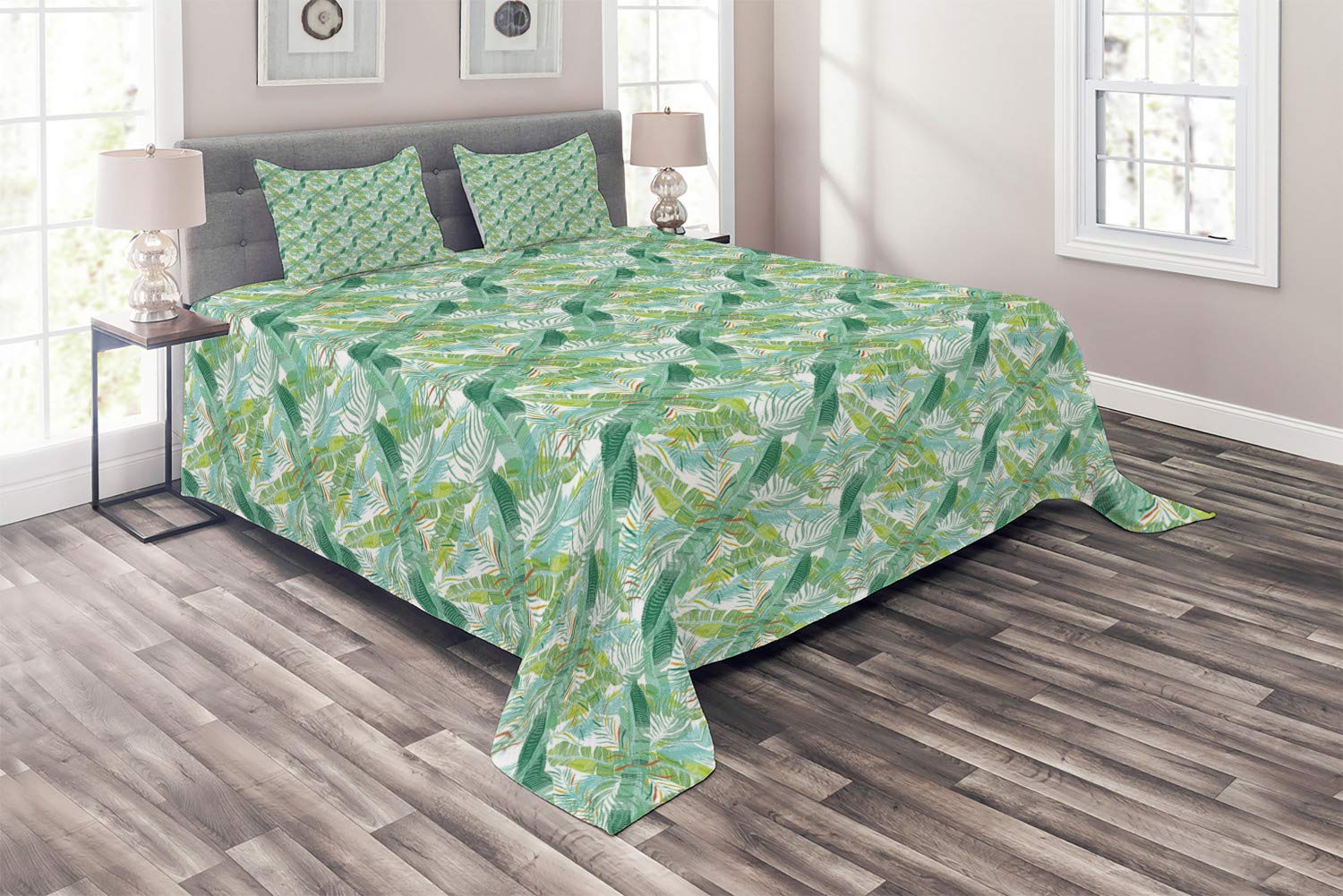 Ambesonne Exotic King Size 3-Piece Quilted Bedspread Set with 2 Pillow Shams - Tropical Botanical Leaves Jungle Pattern Multicolor Bedding - Perfect for Boho Bedroom Decor, Guest Room Makeover & Nature-Inspired Home Styling
