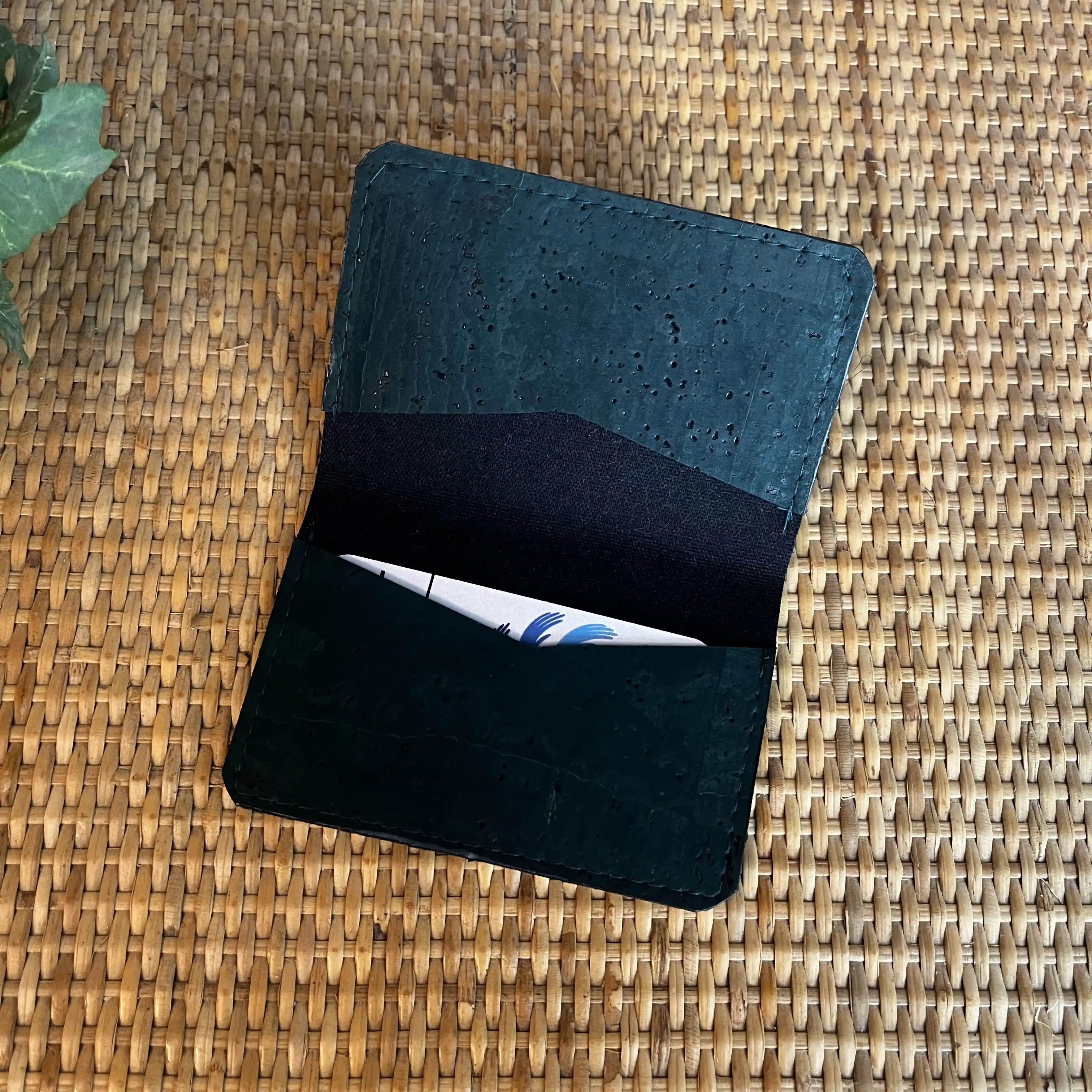 Premium Cork Slim Cardholder Wallet - Eco-Friendly Forest Green RFID Blocking Minimalist Wallet for Men & Women - Perfect for Travel, Everyday Use & Gift Giving